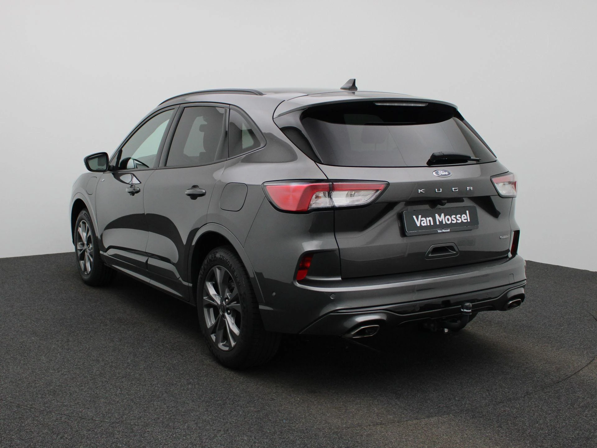 Ford Kuga met kenteken 10100 – autofoto 3