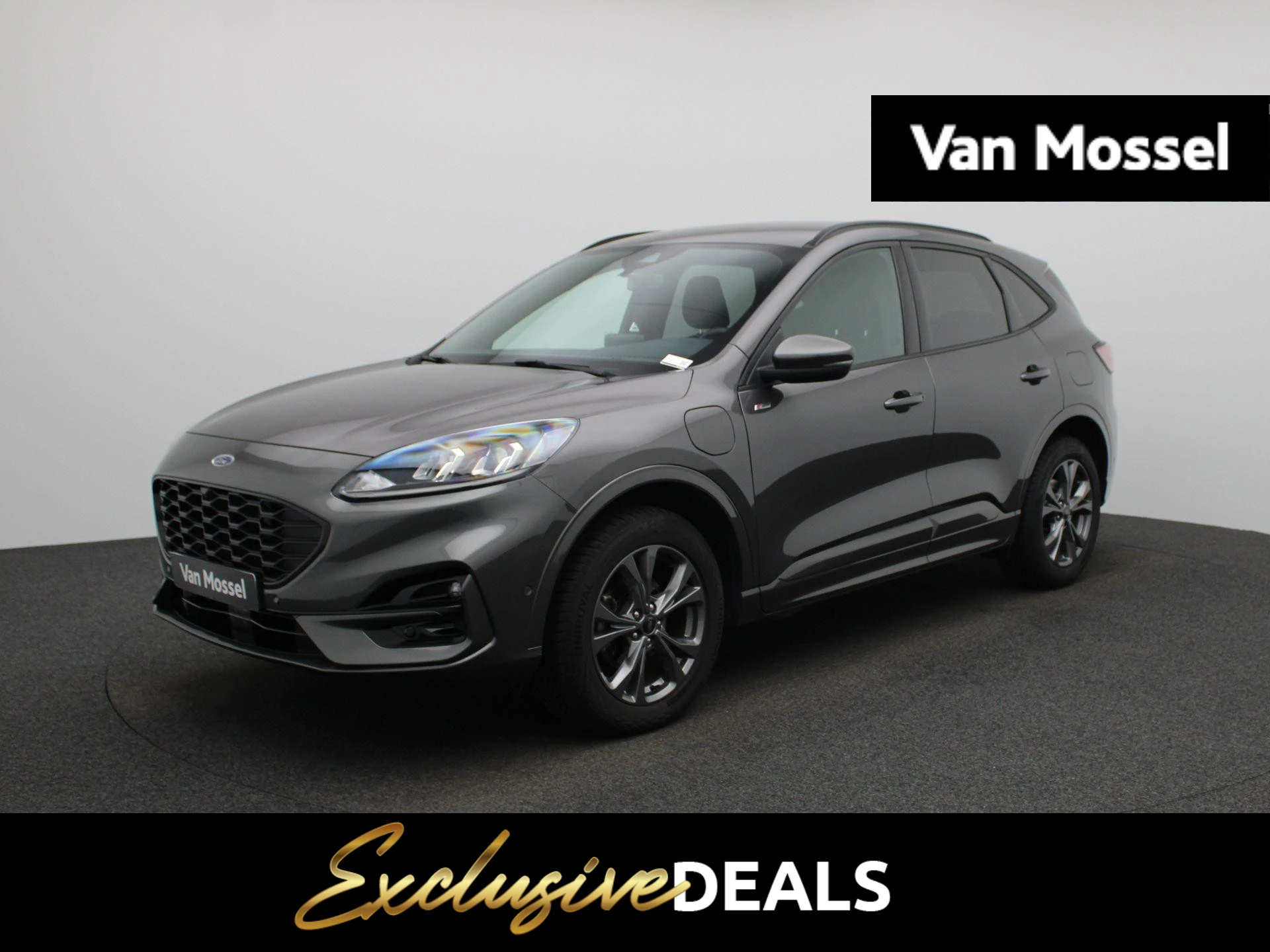 Ford Kuga met kenteken 14100 – autofoto 2