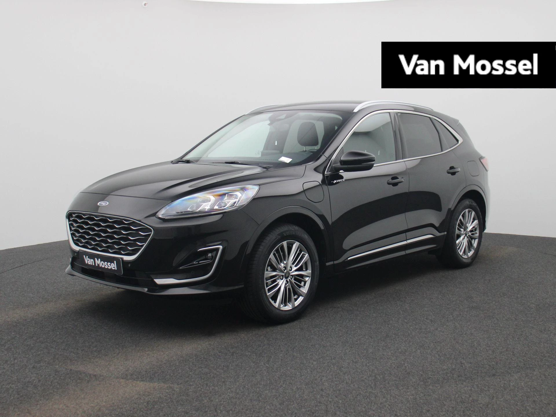 Ford Kuga met kenteken 14100 – autofoto 2