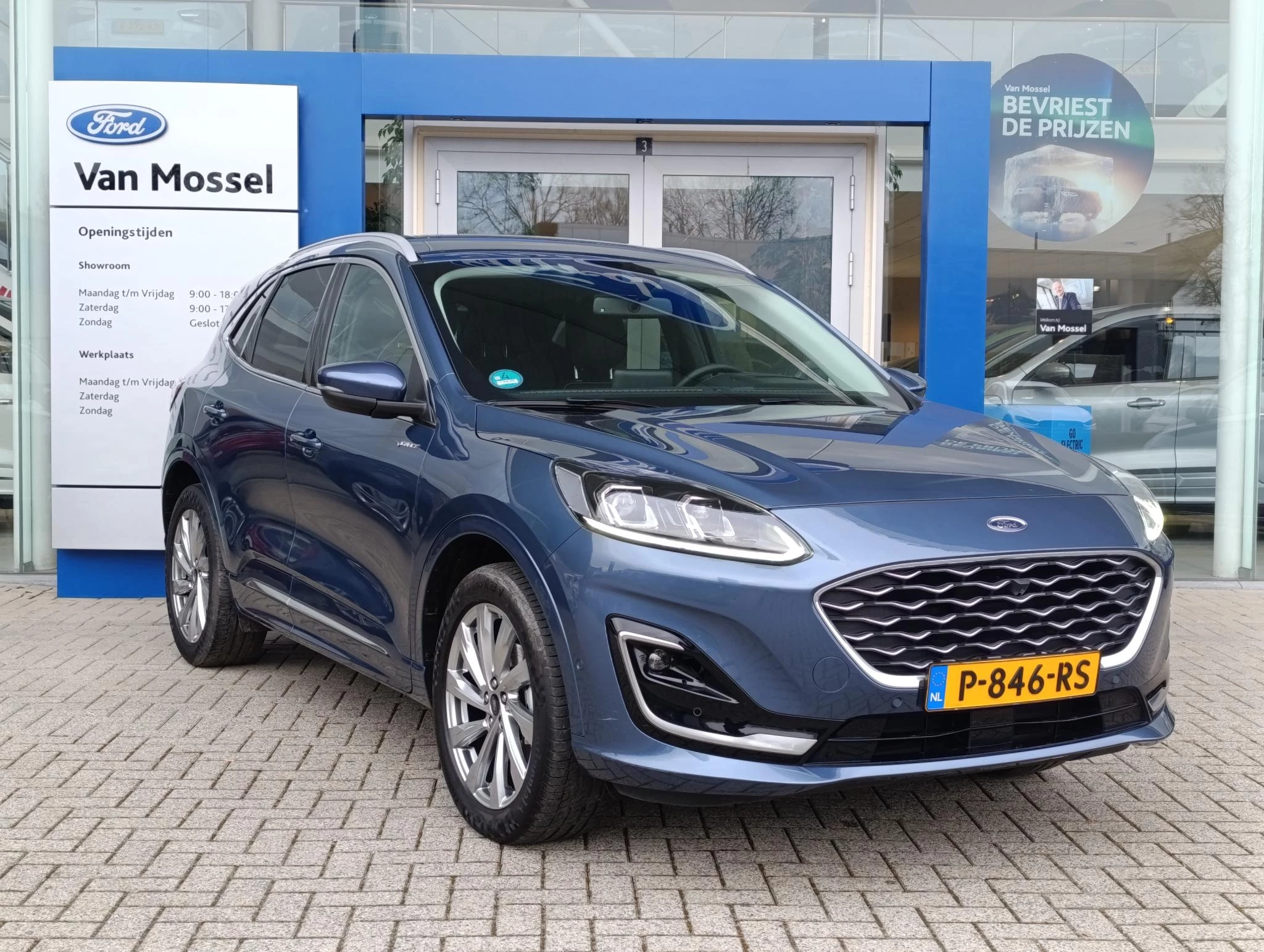 Ford Kuga met kenteken 14100 – autofoto 4