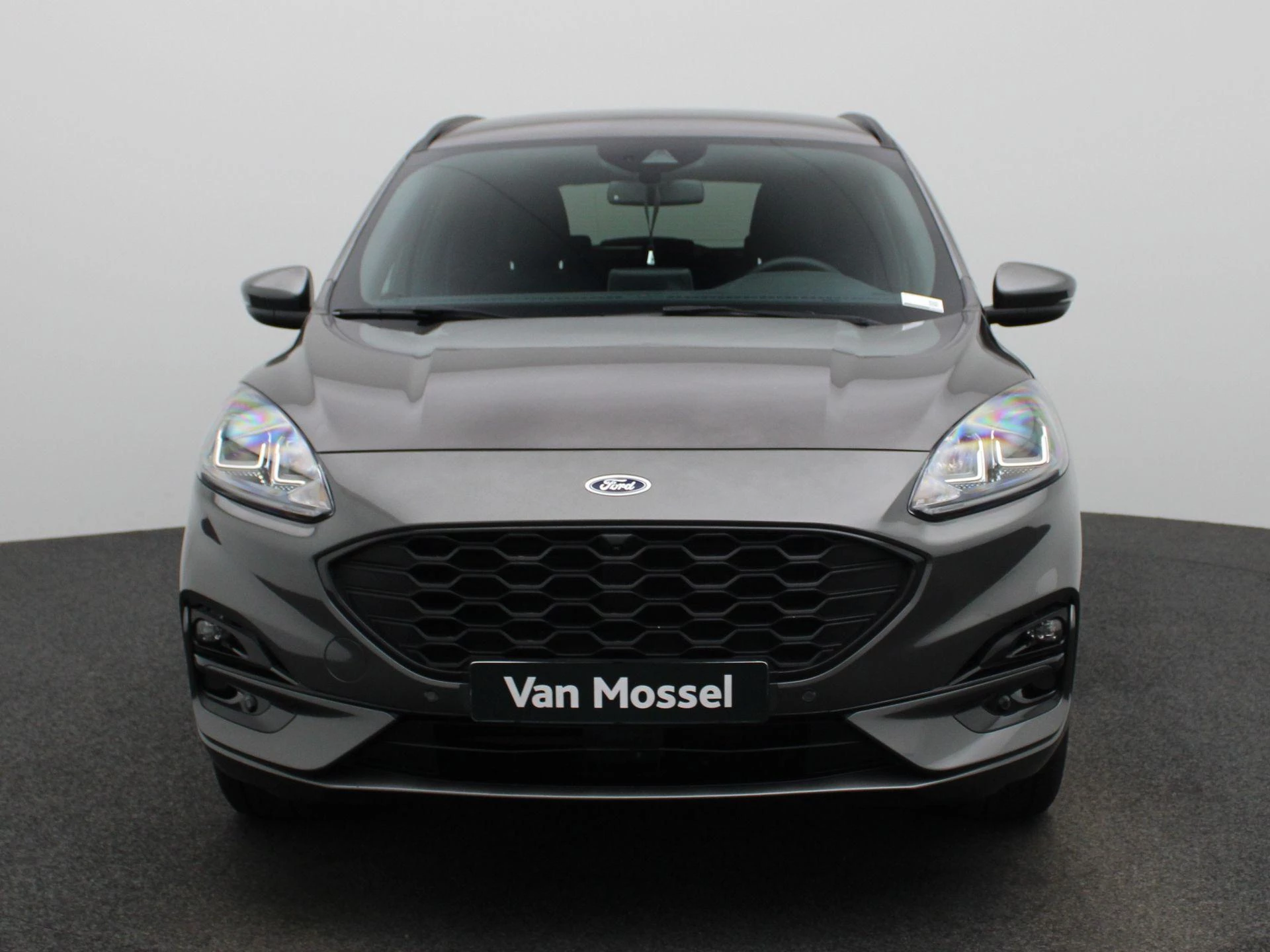 Ford Kuga met kenteken 14100 – autofoto 4