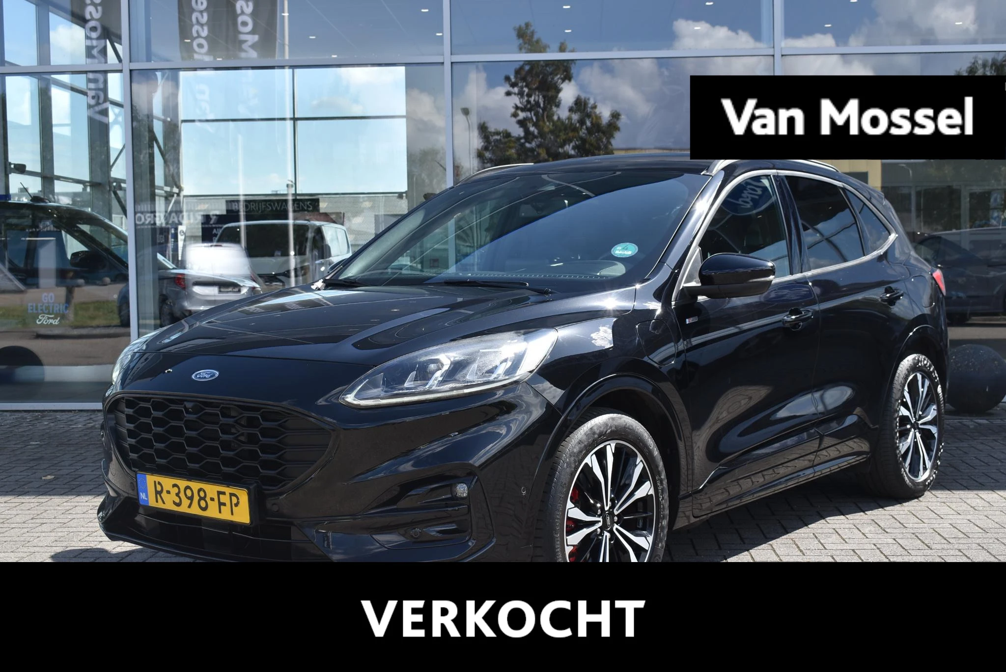 Ford Kuga met kenteken 56 – autofoto 2