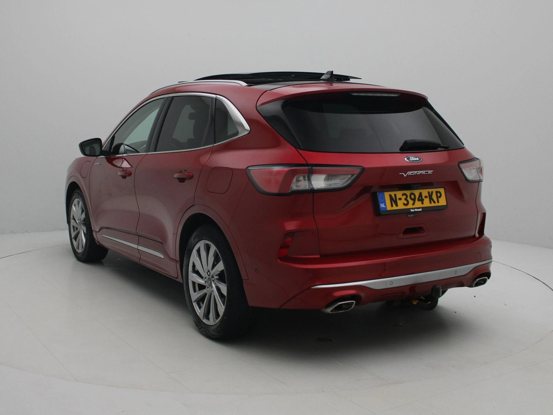 Ford Kuga met kenteken 56 – autofoto 3