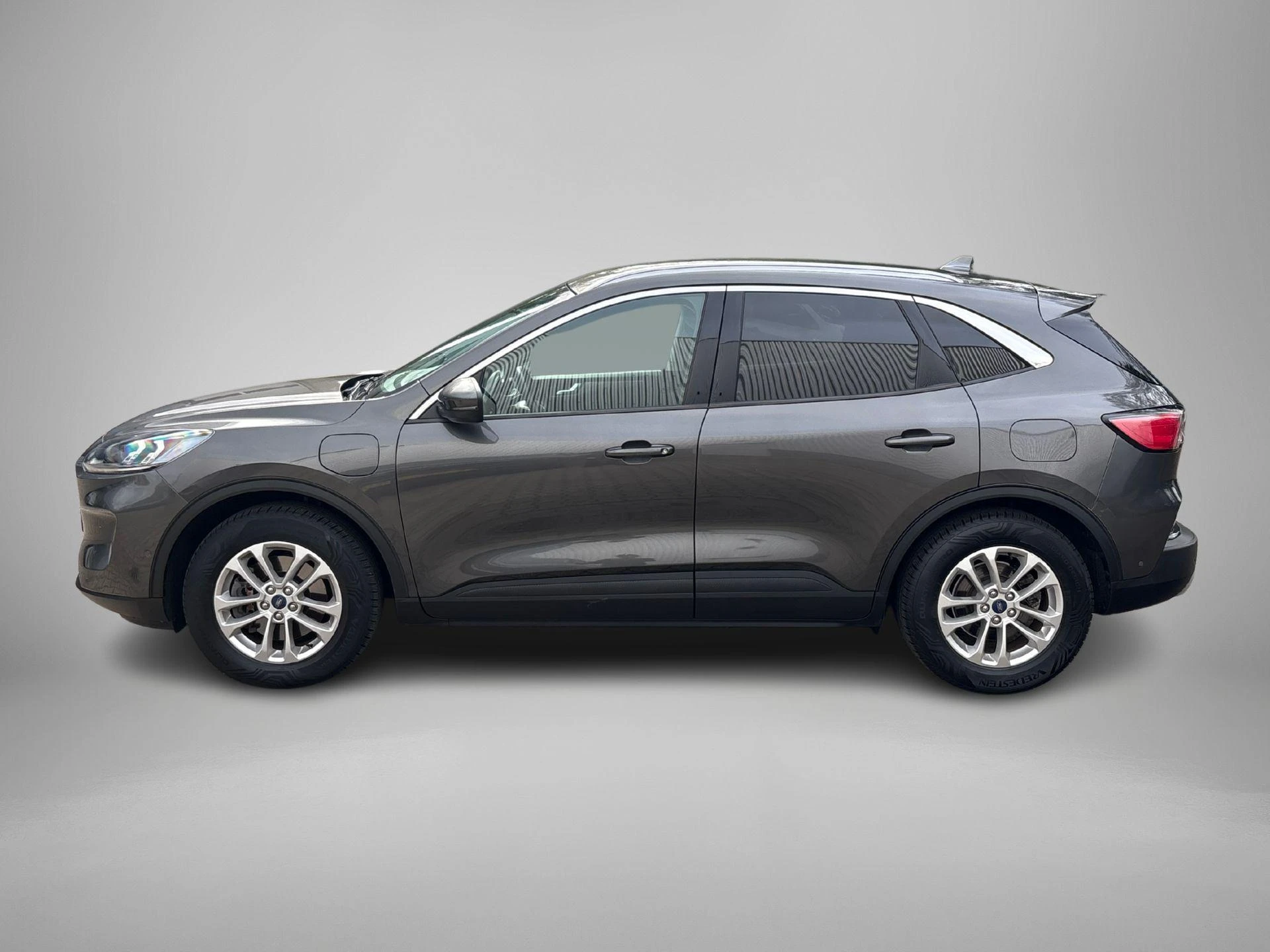 Ford Kuga met kenteken 56 – autofoto 4