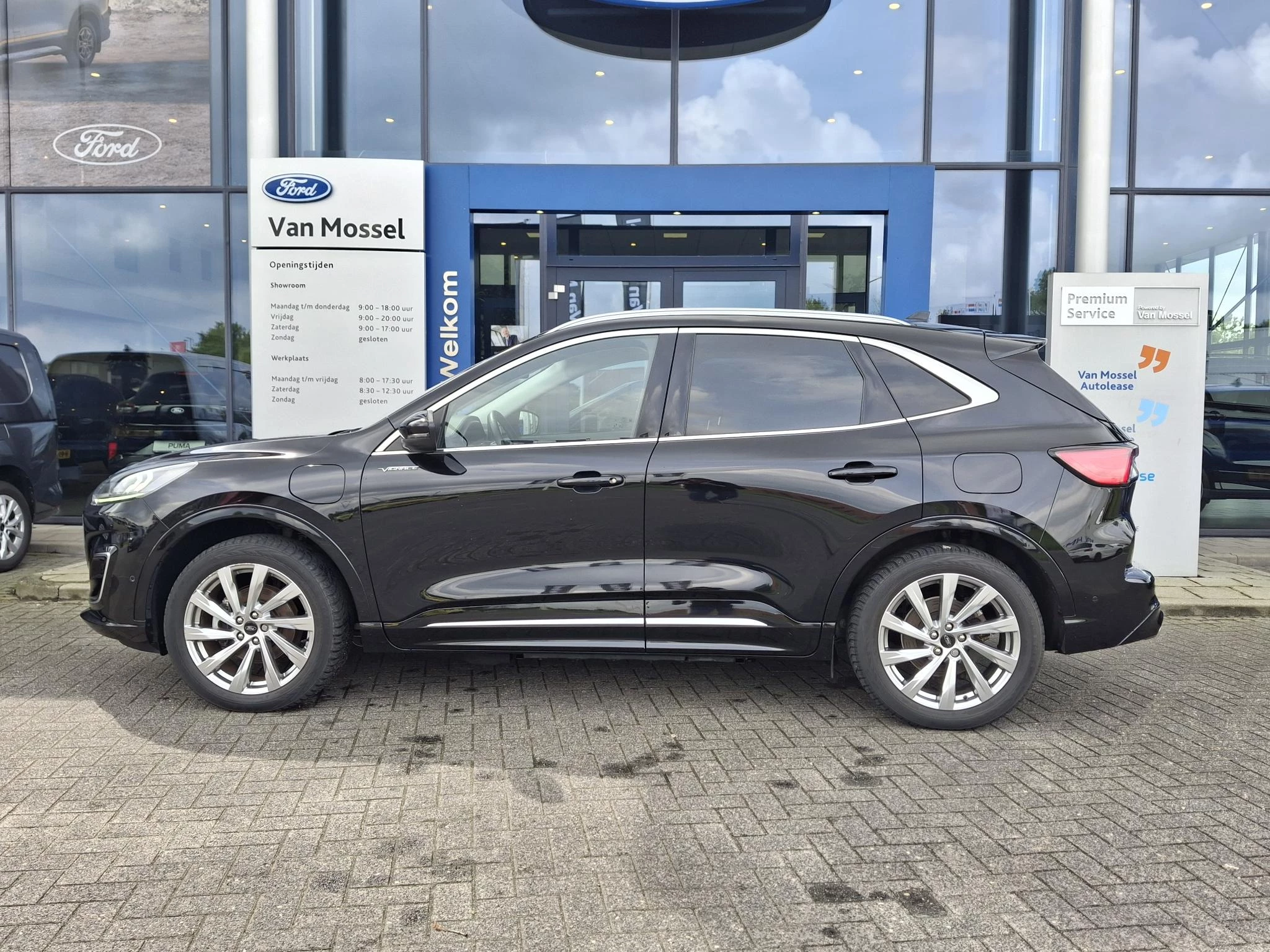 Ford Kuga met kenteken 56 – autofoto 5