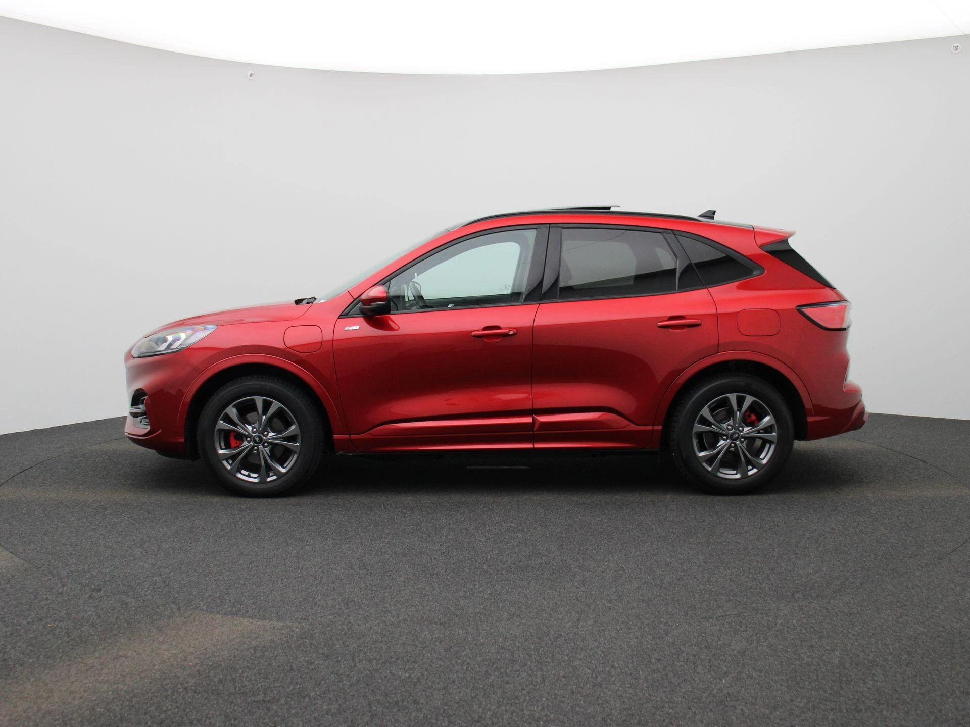 Ford Kuga met kenteken 56 – autofoto 5