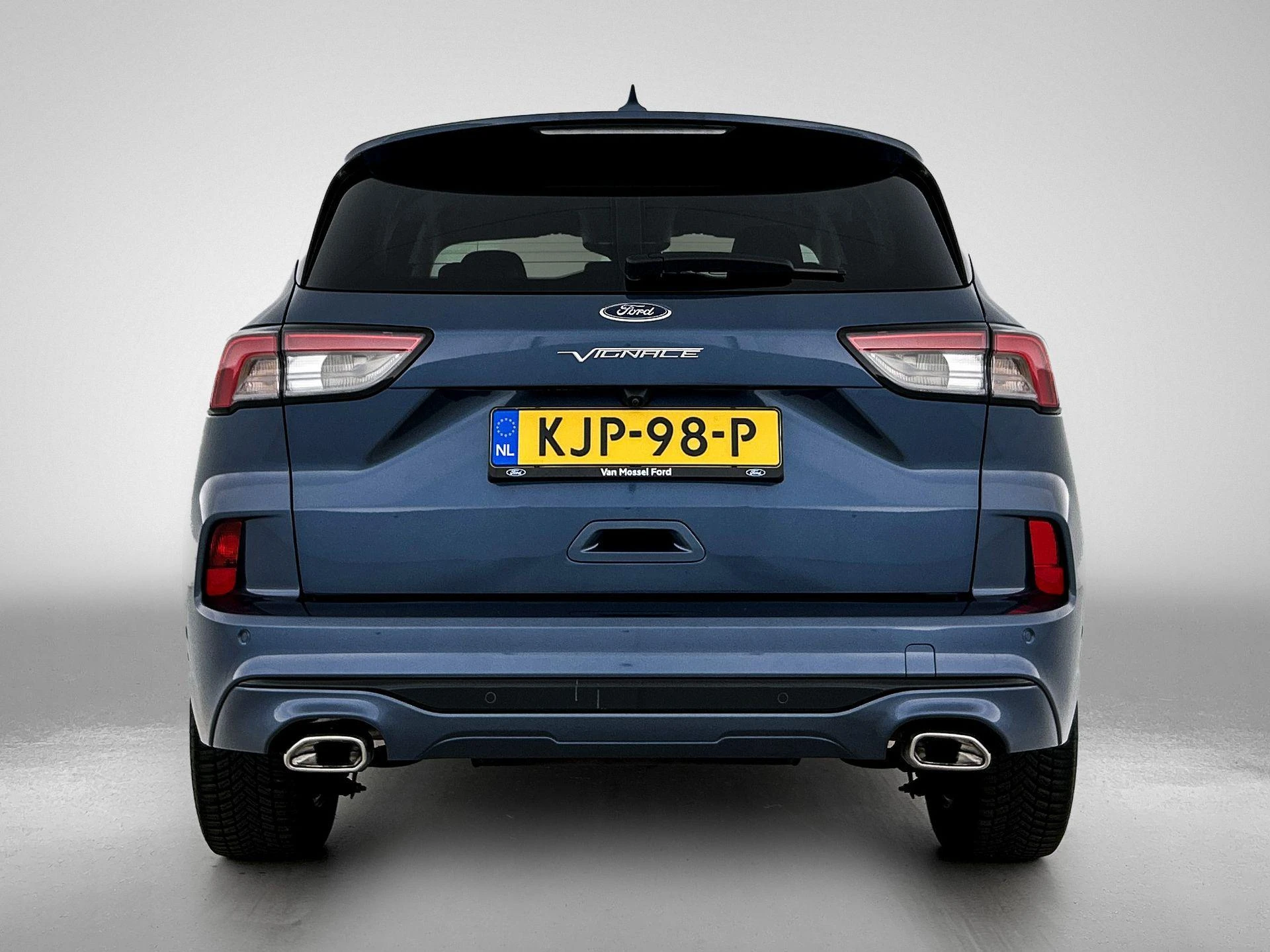 Ford Kuga met kenteken 56 – autofoto 5