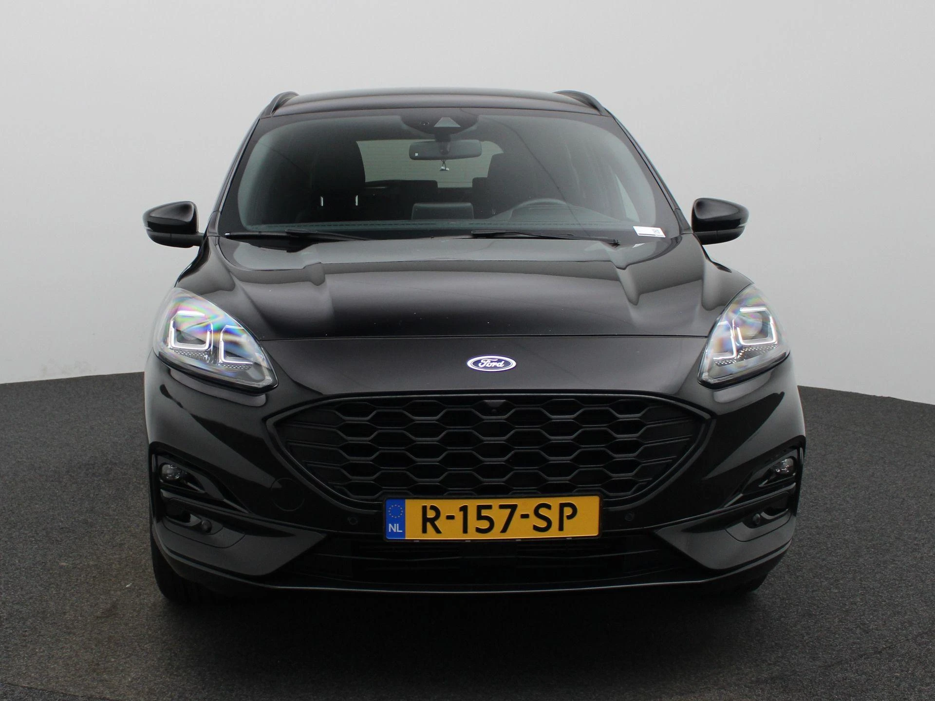 Ford Kuga met kenteken 67100 – autofoto 5