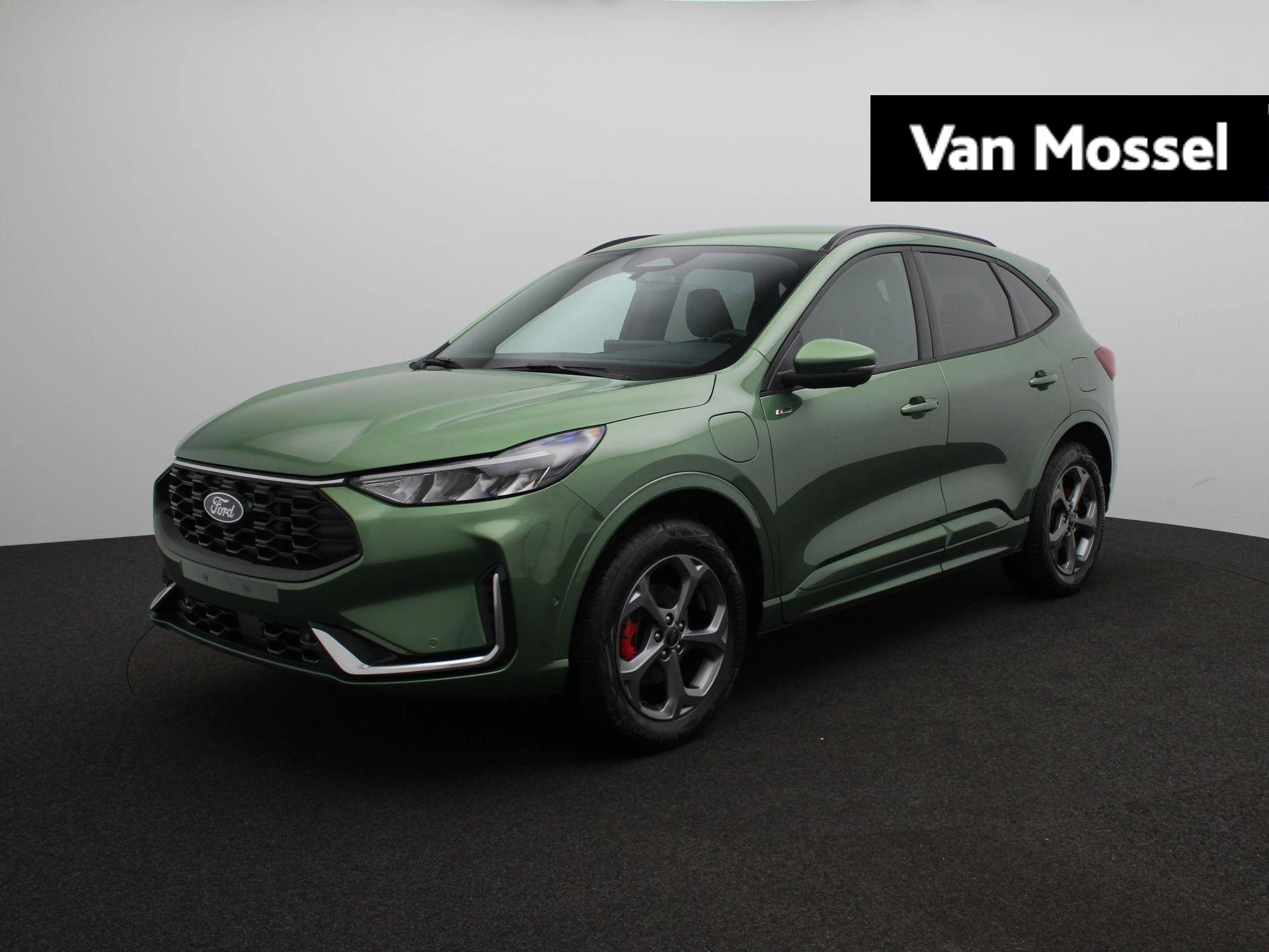 Ford Kuga met kenteken 68 – autofoto 2