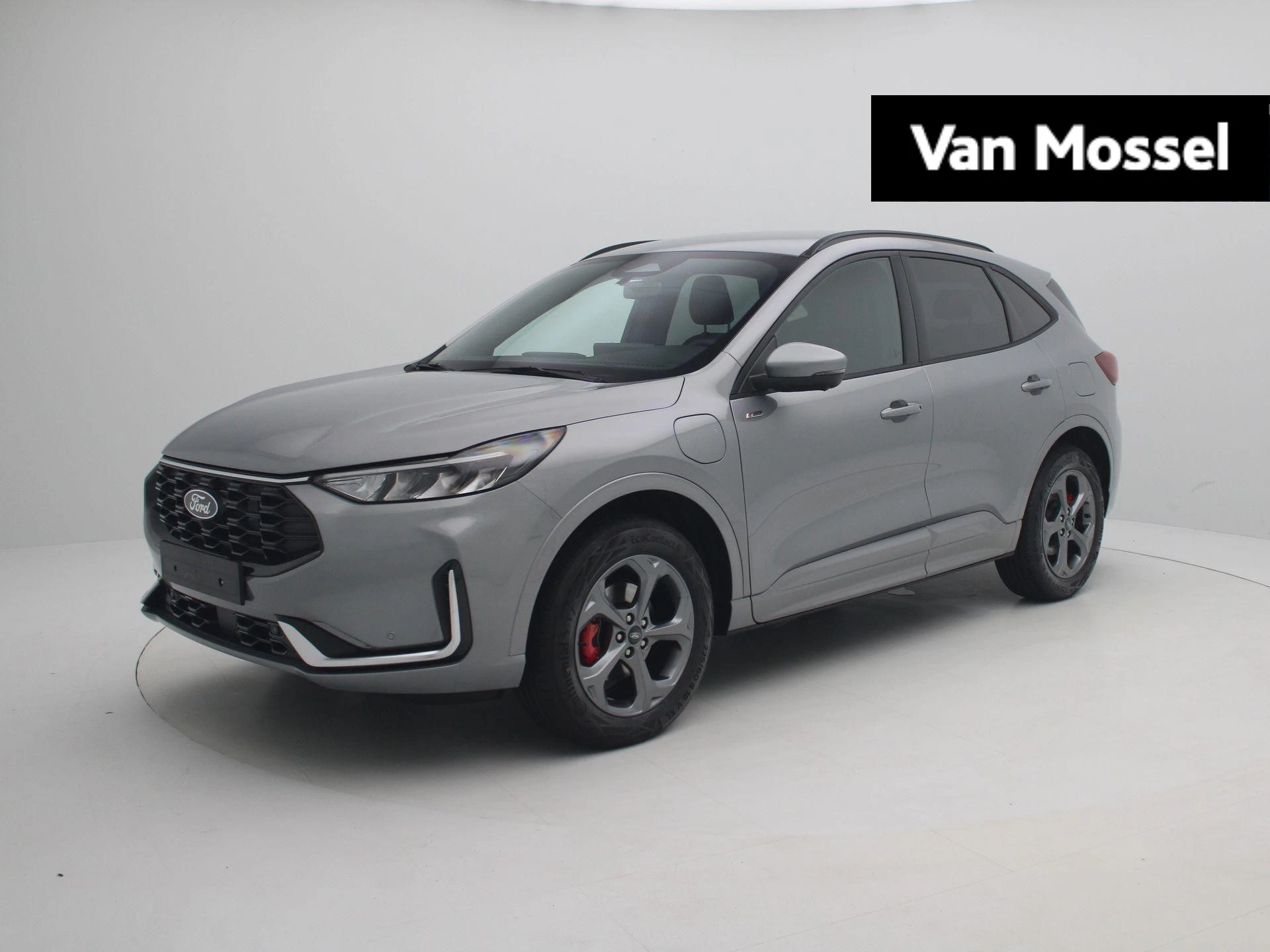 Ford Kuga met kenteken 68 – autofoto 2