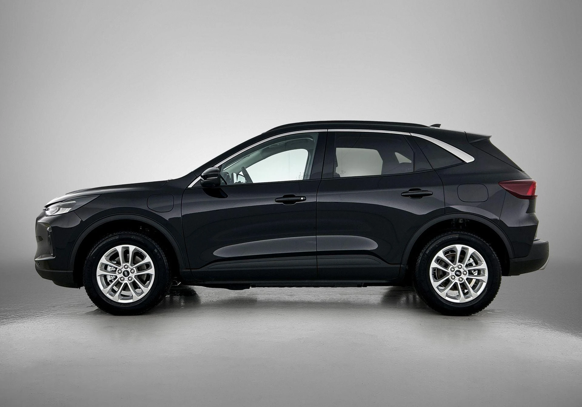 Ford Kuga met kenteken 68 – autofoto 4