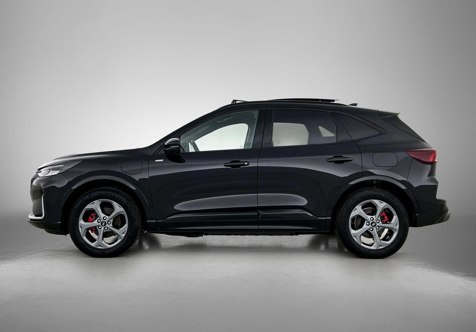 Ford Kuga met kenteken 68 – autofoto 4