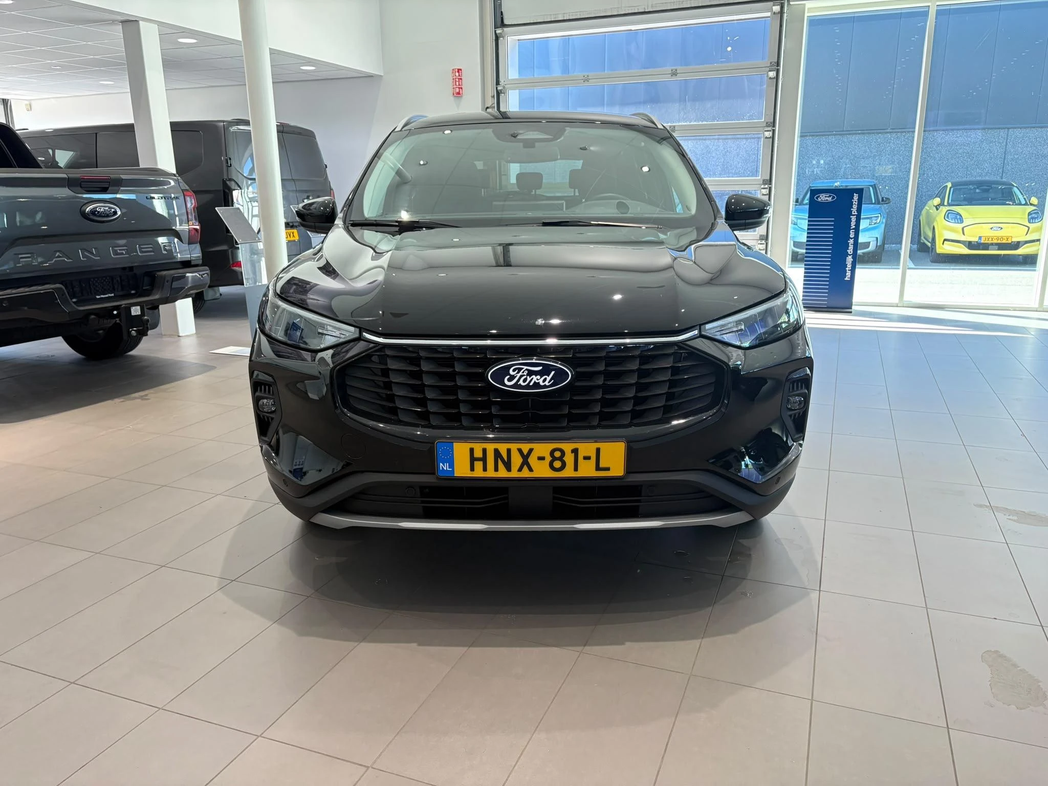 Ford Kuga met kenteken 68 – autofoto 4