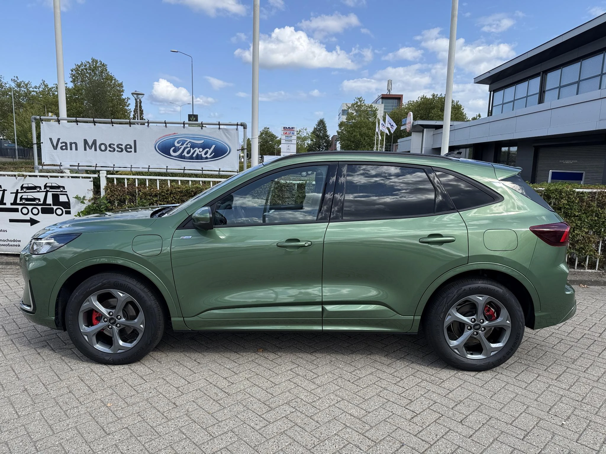 Ford Kuga met kenteken 68 – autofoto 4