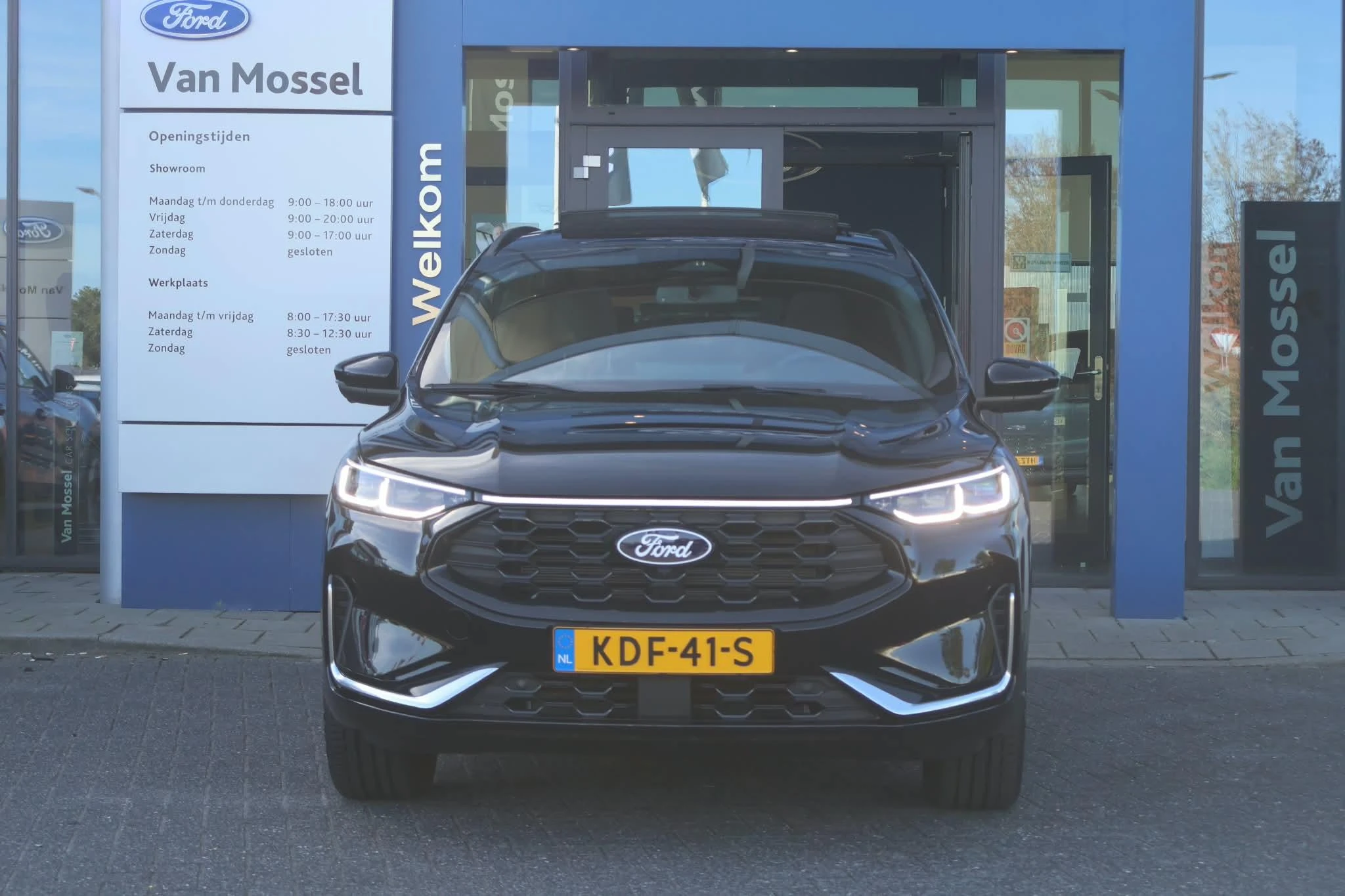 Ford Kuga met kenteken 68 – autofoto 4
