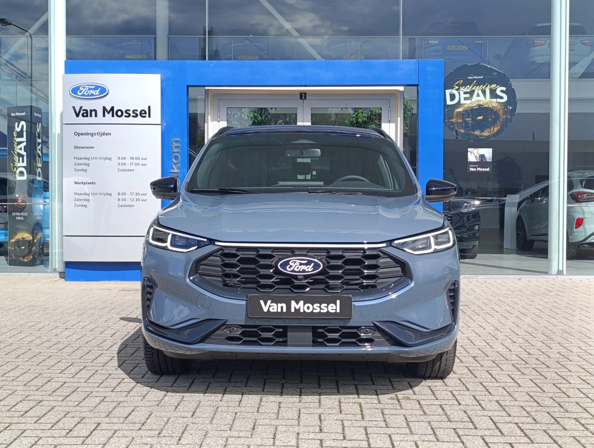 Ford Kuga met kenteken 68 – autofoto 5