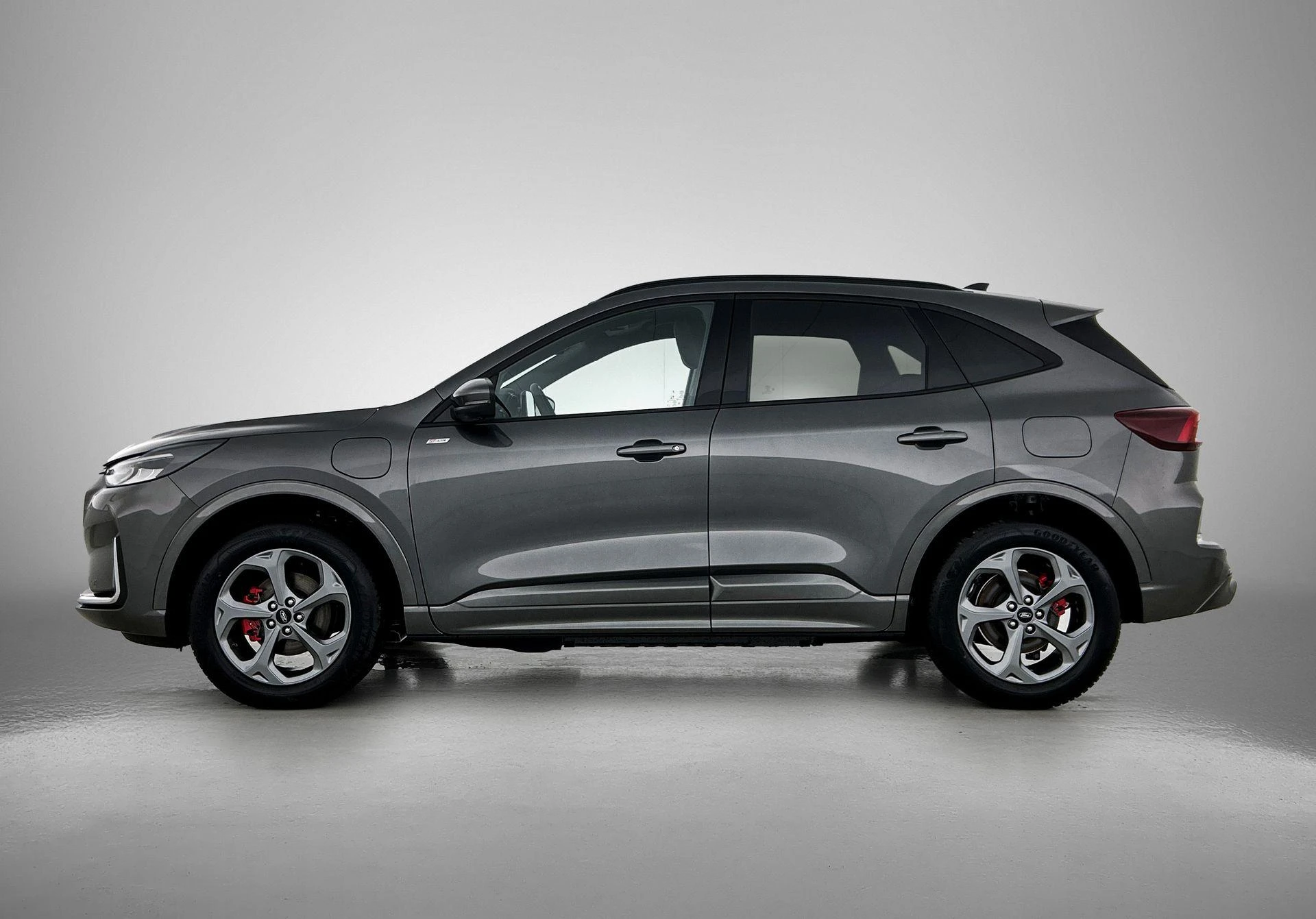 Ford Kuga – autofoto 4