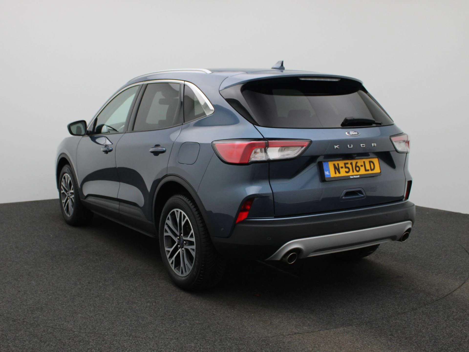 Ford Kuga met kenteken N-516-LD – autofoto 3