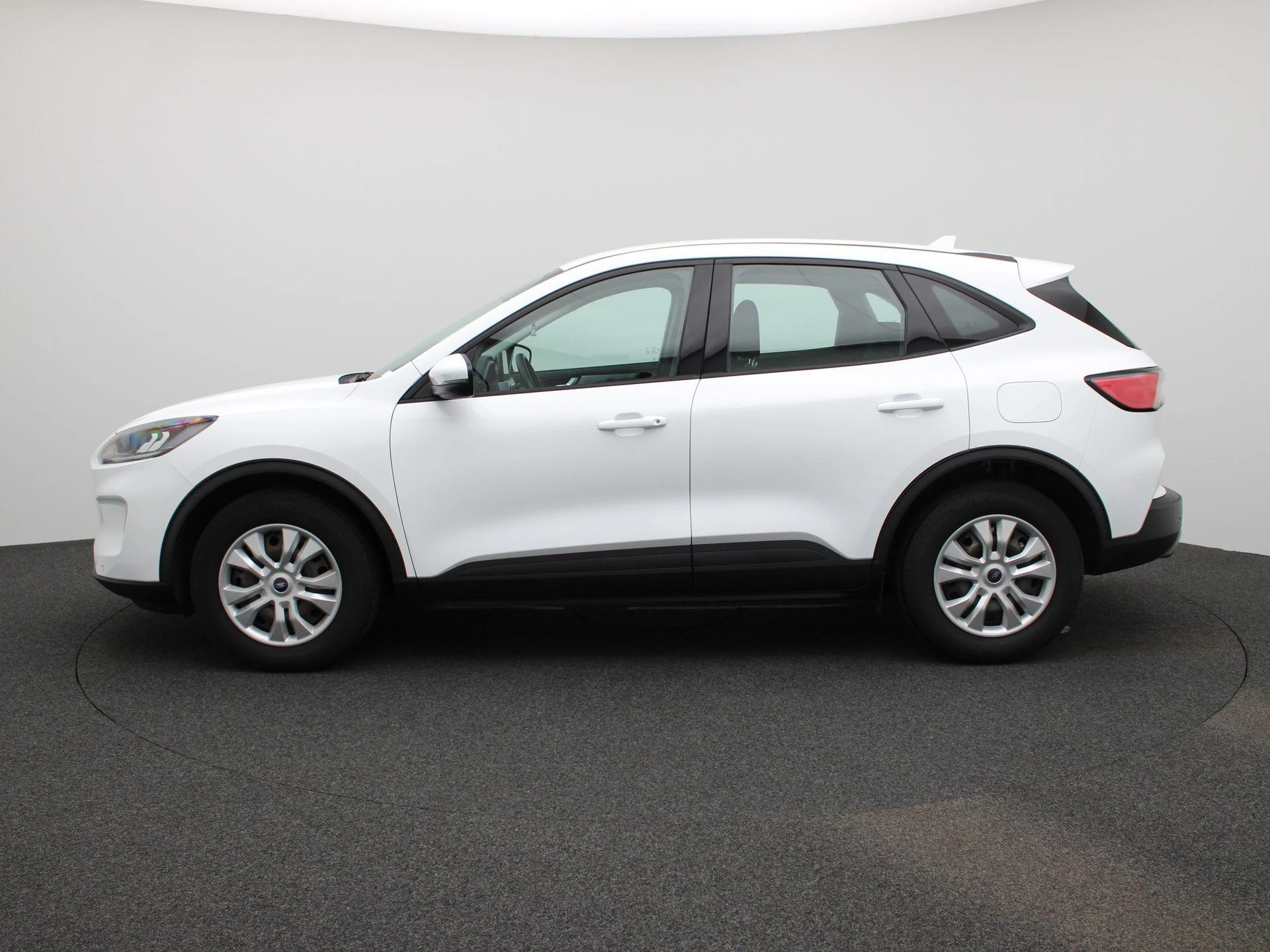 Ford Kuga met kenteken R-561-FR – autofoto 5
