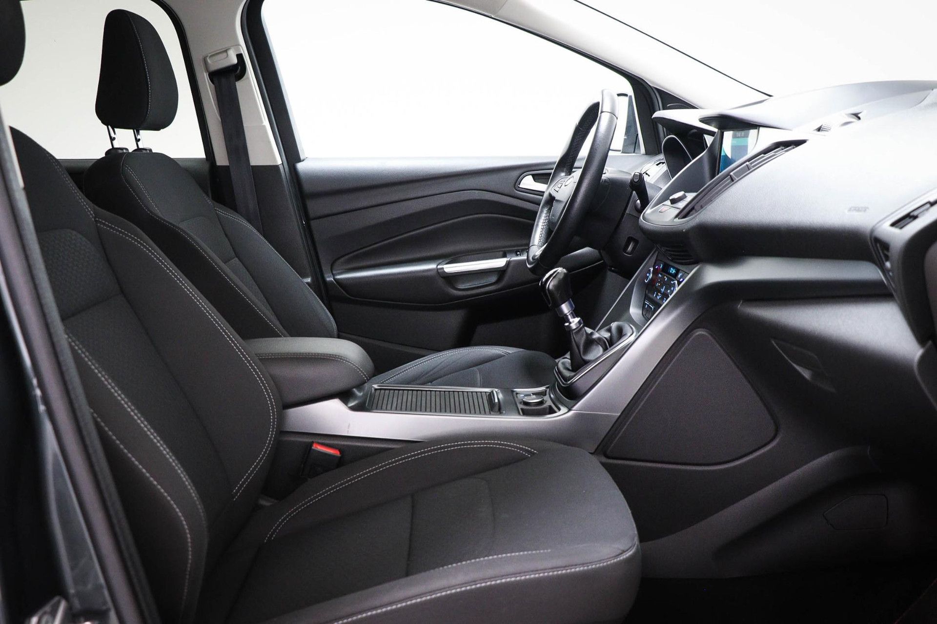 Ford Kuga met kenteken SR-162-J – autofoto 4