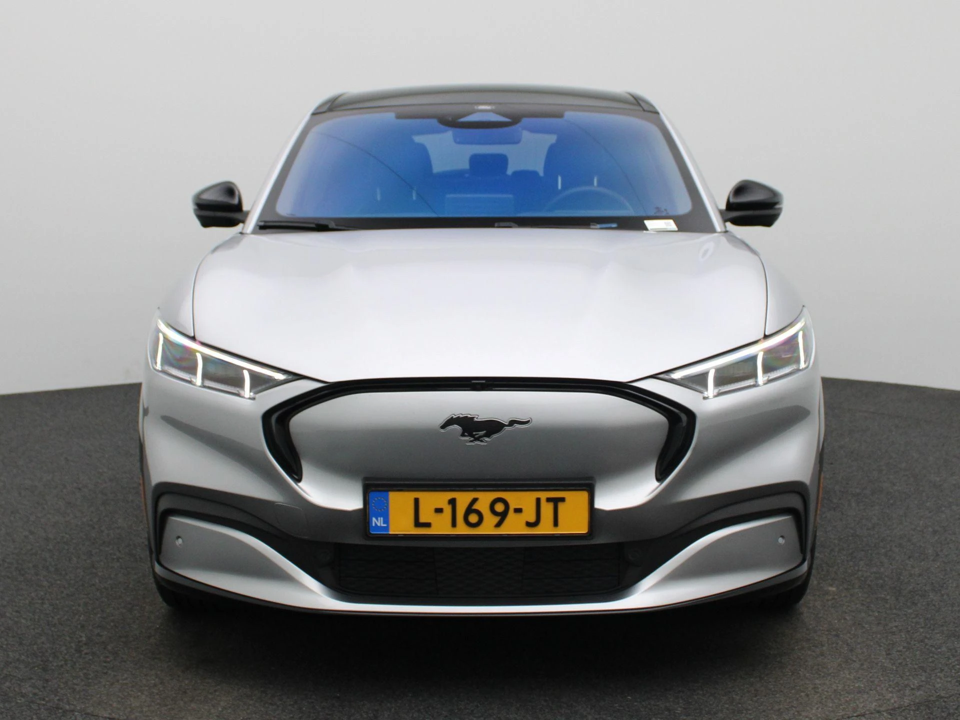 Ford MustangMach-E – autofoto 4