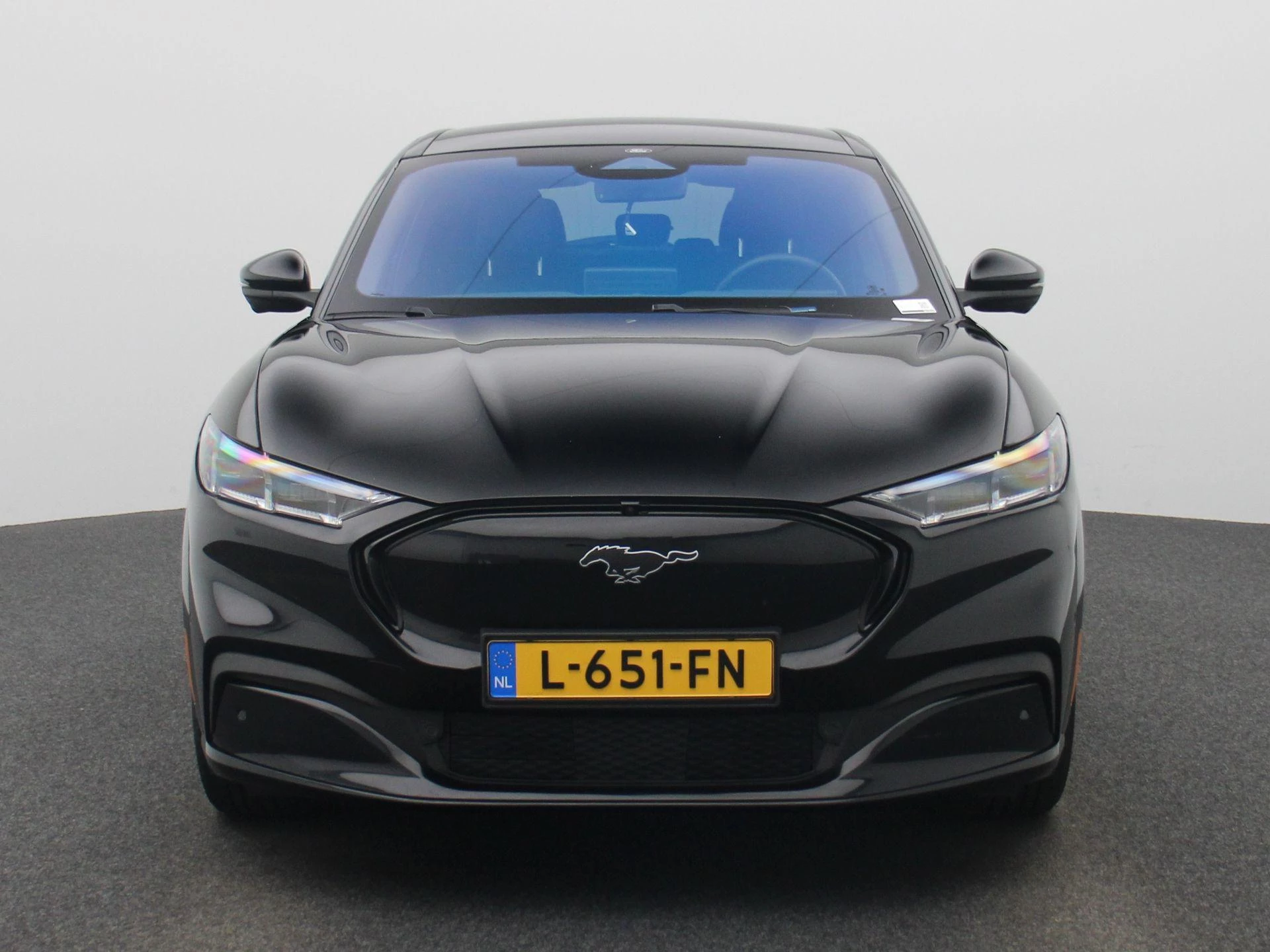 Ford MustangMach-E – autofoto 4