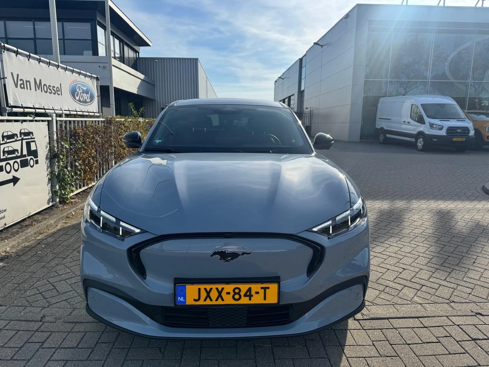 Ford MustangMach-E – autofoto 4