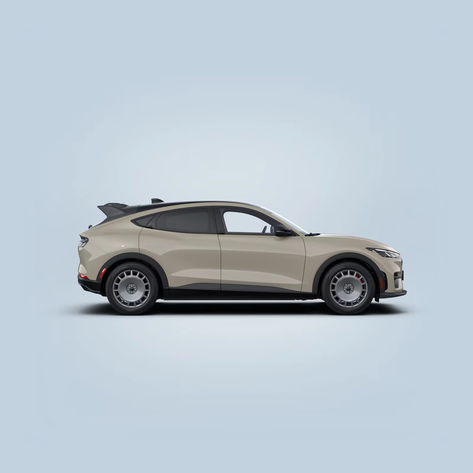 Ford MustangMach-E – autofoto 5