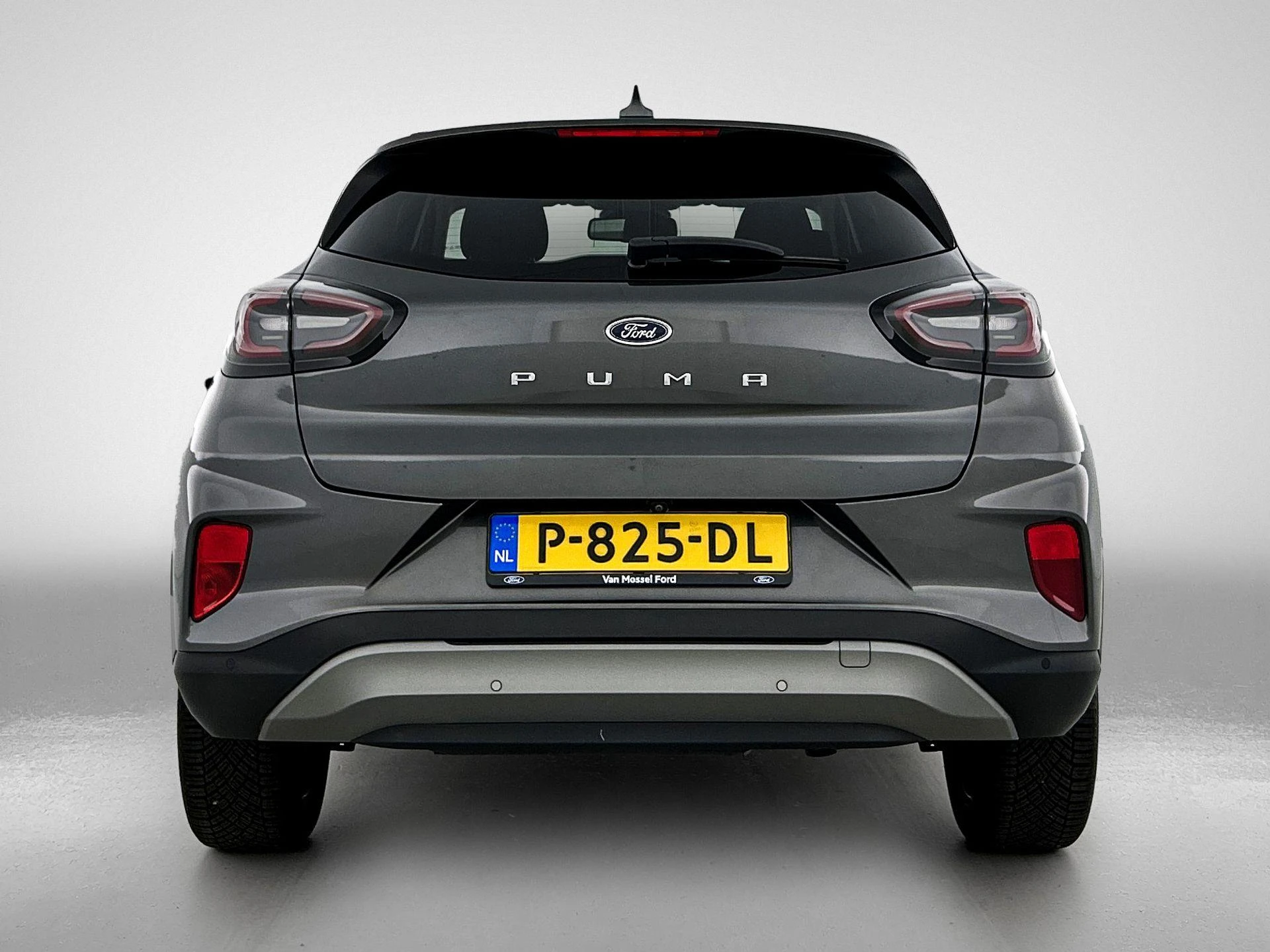 Ford Puma met kenteken 49100 – autofoto 5