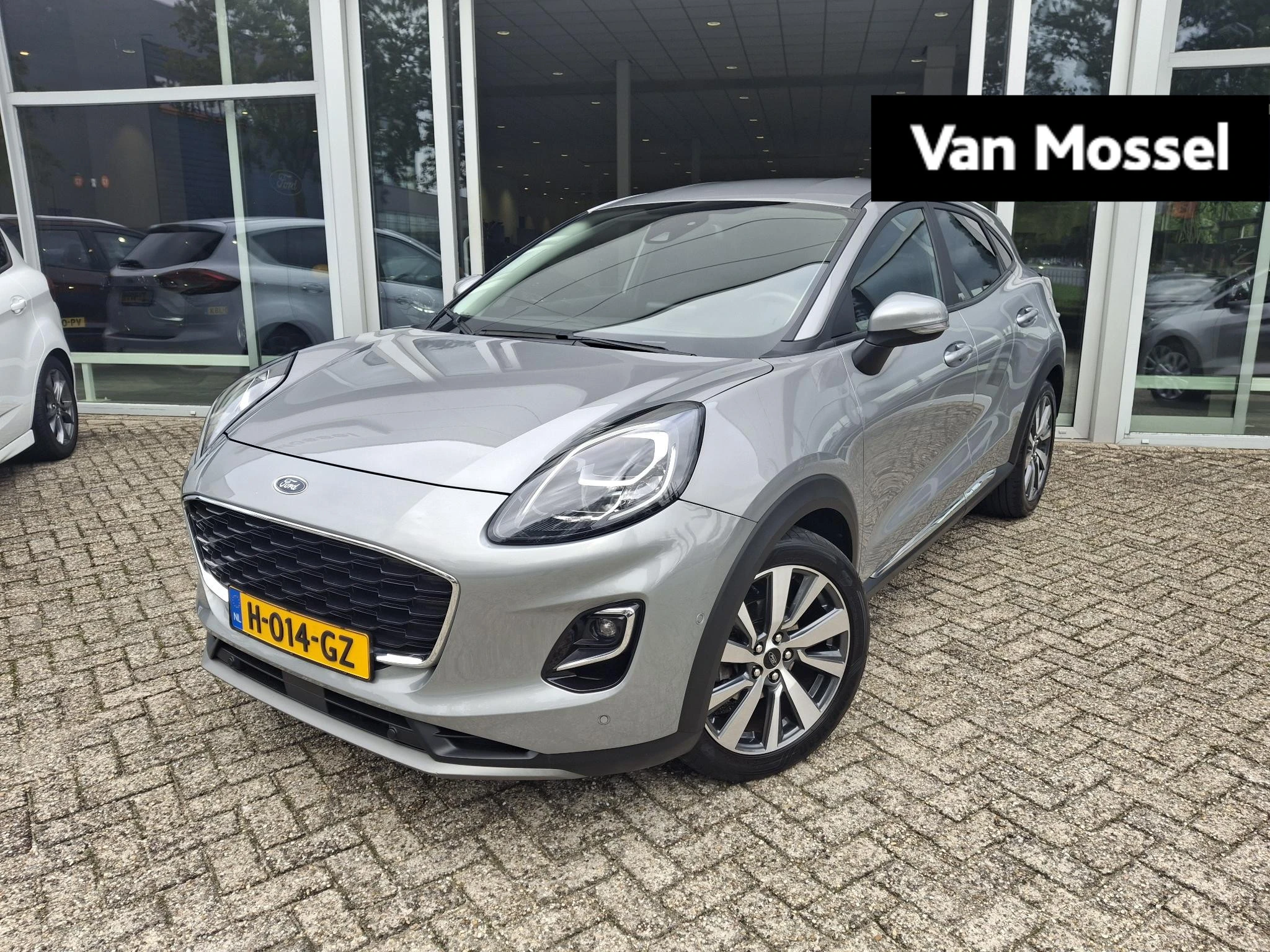 Ford Puma met kenteken 50100 – autofoto 2