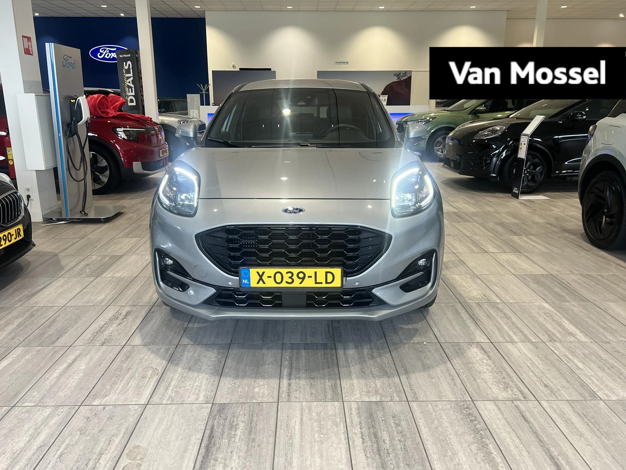 Ford Puma met kenteken 50100 – autofoto 2