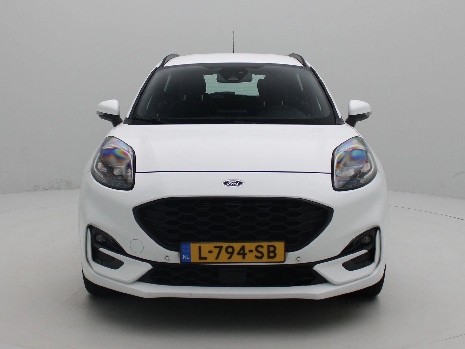 Ford Puma met kenteken 50100 – autofoto 4