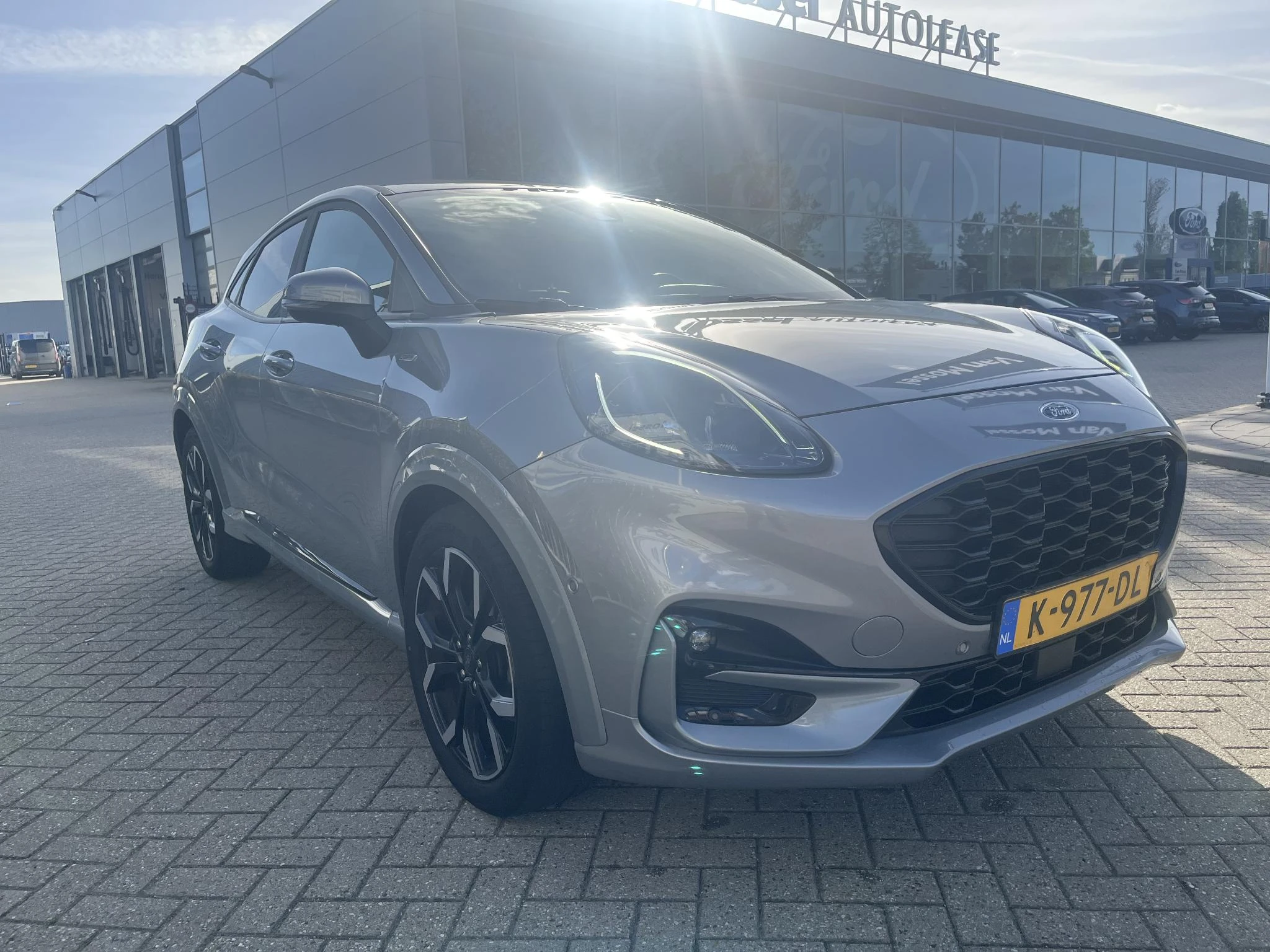 Ford Puma met kenteken 50100 – autofoto 5