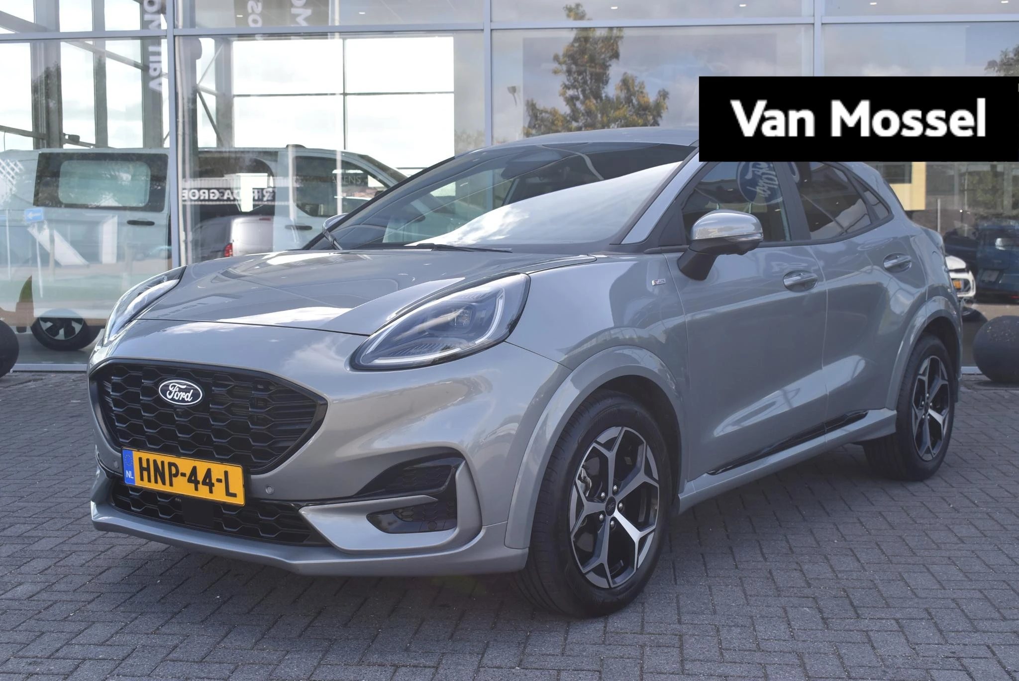 Ford Puma met kenteken HNP-44-L – autofoto 2