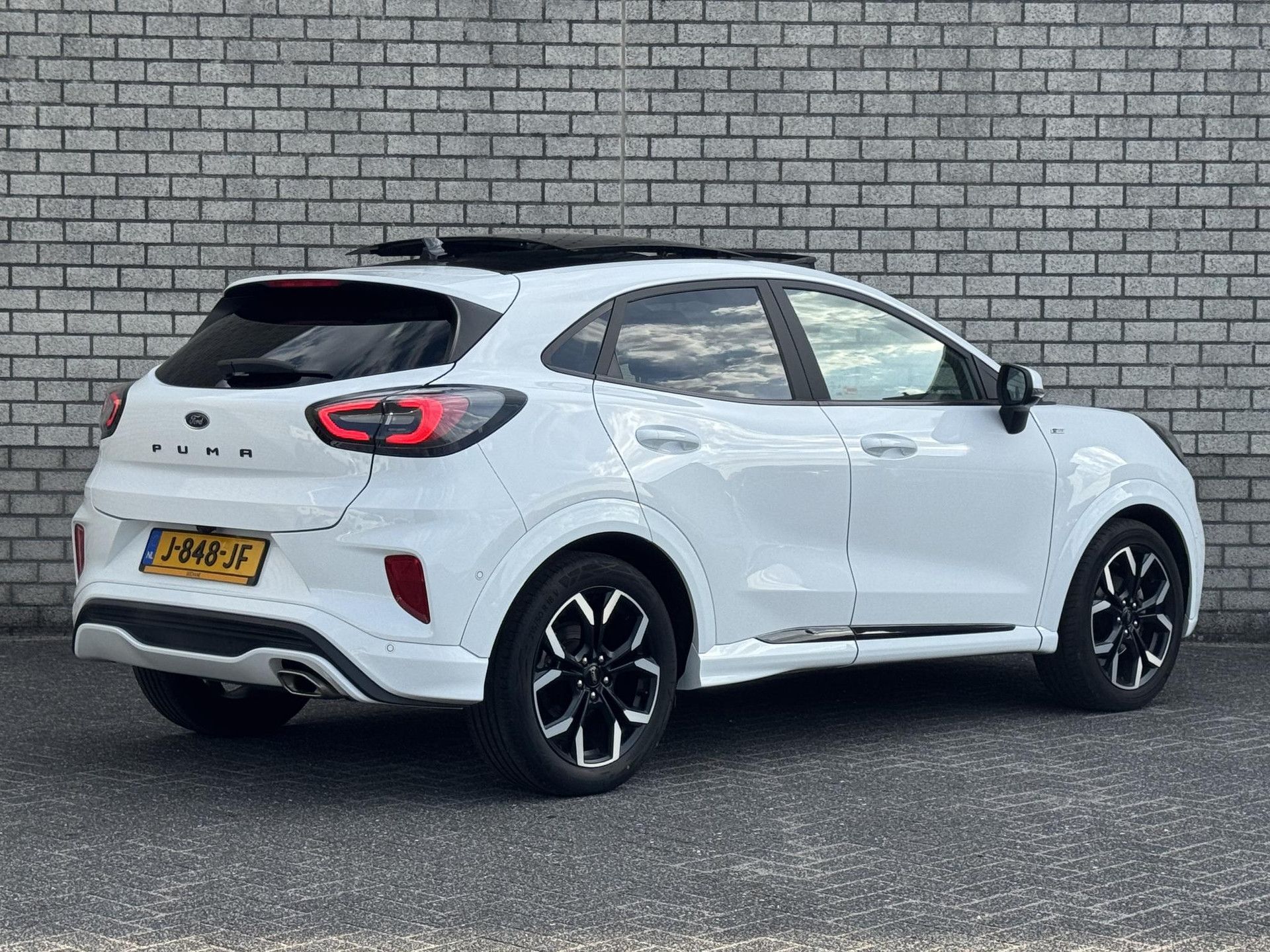 Ford Puma met kenteken J-848-JF – autofoto 2