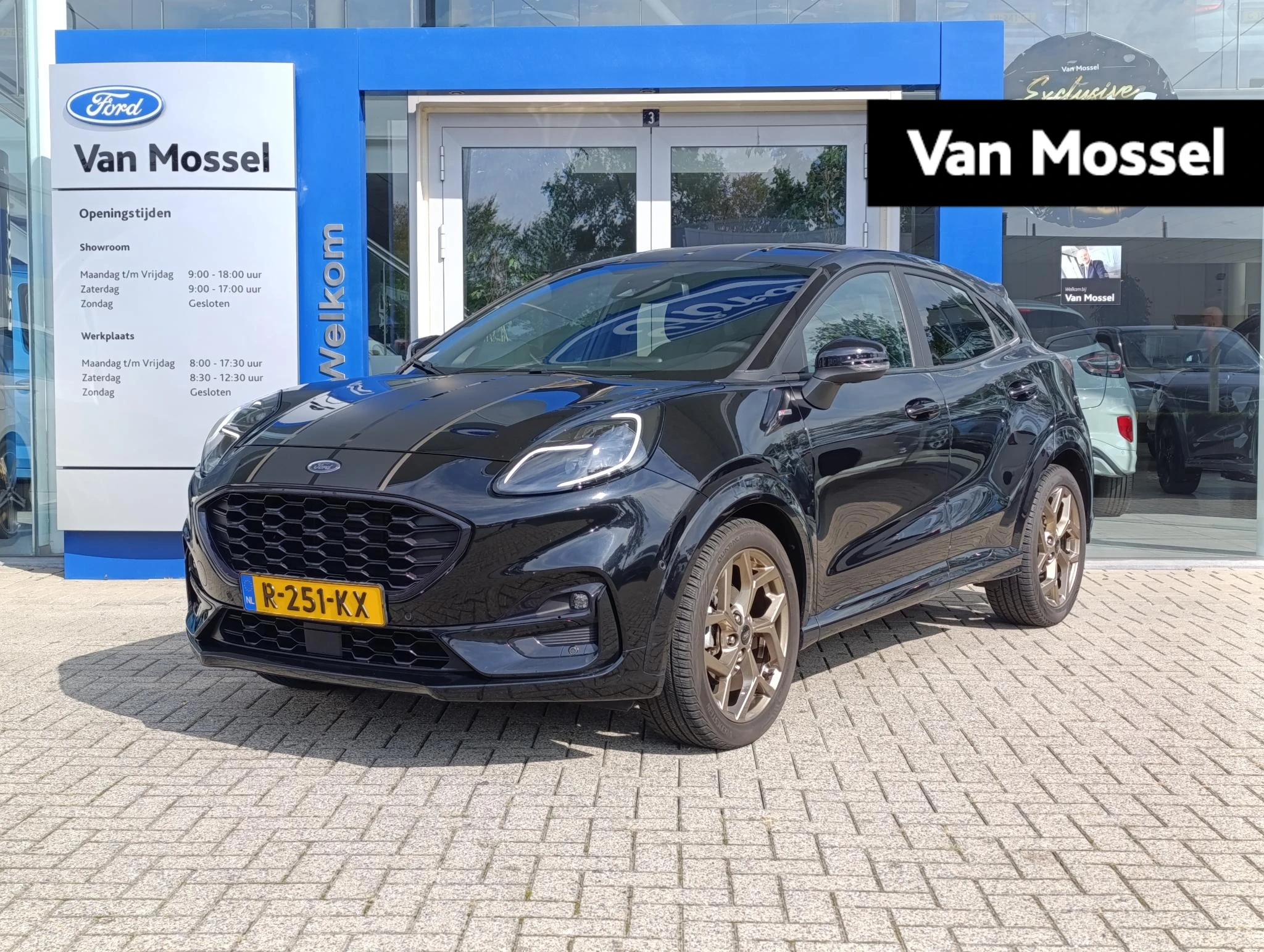 Ford Puma met kenteken R-251-KX – autofoto 2