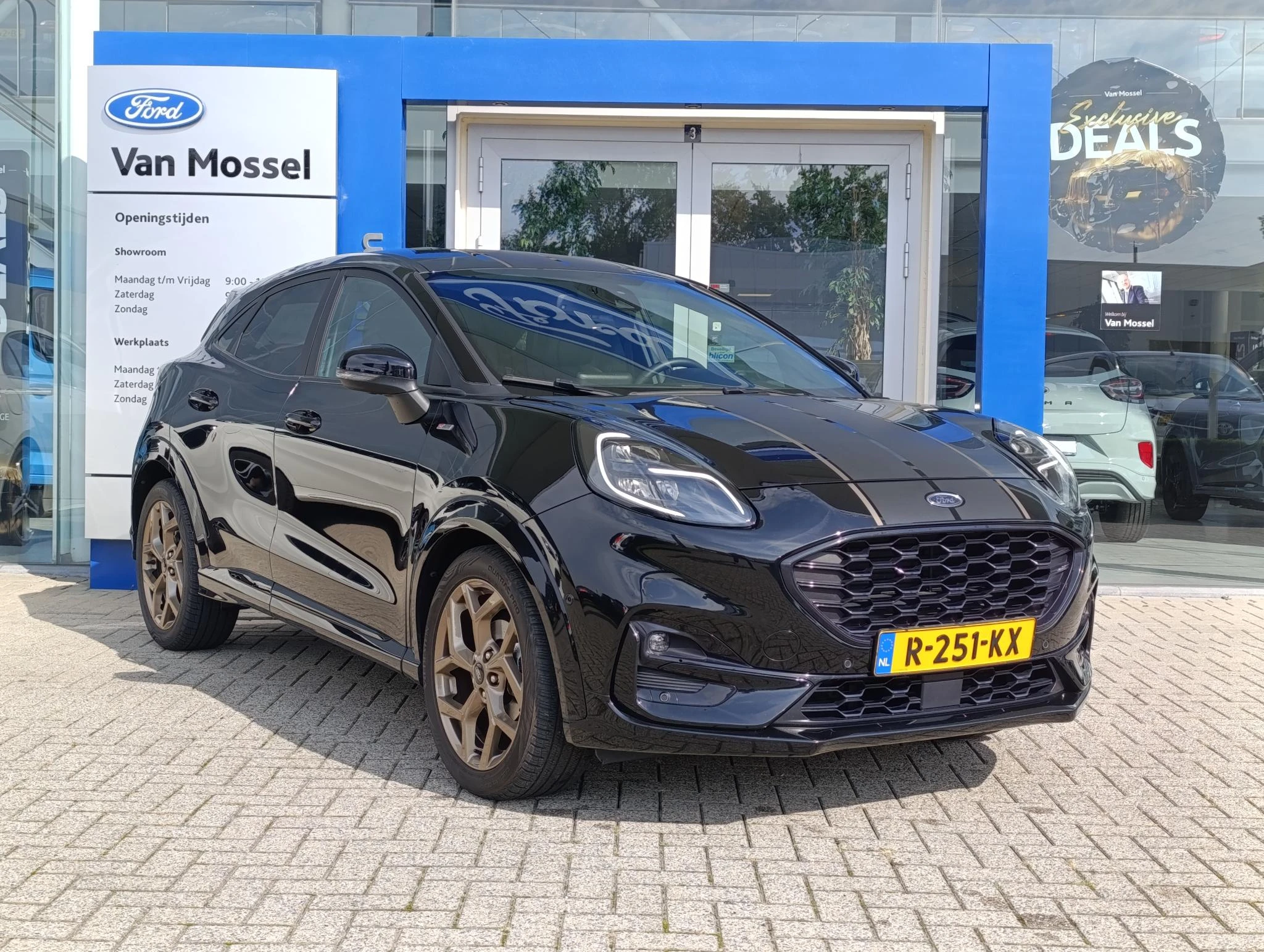 Ford Puma met kenteken R-251-KX – autofoto 4