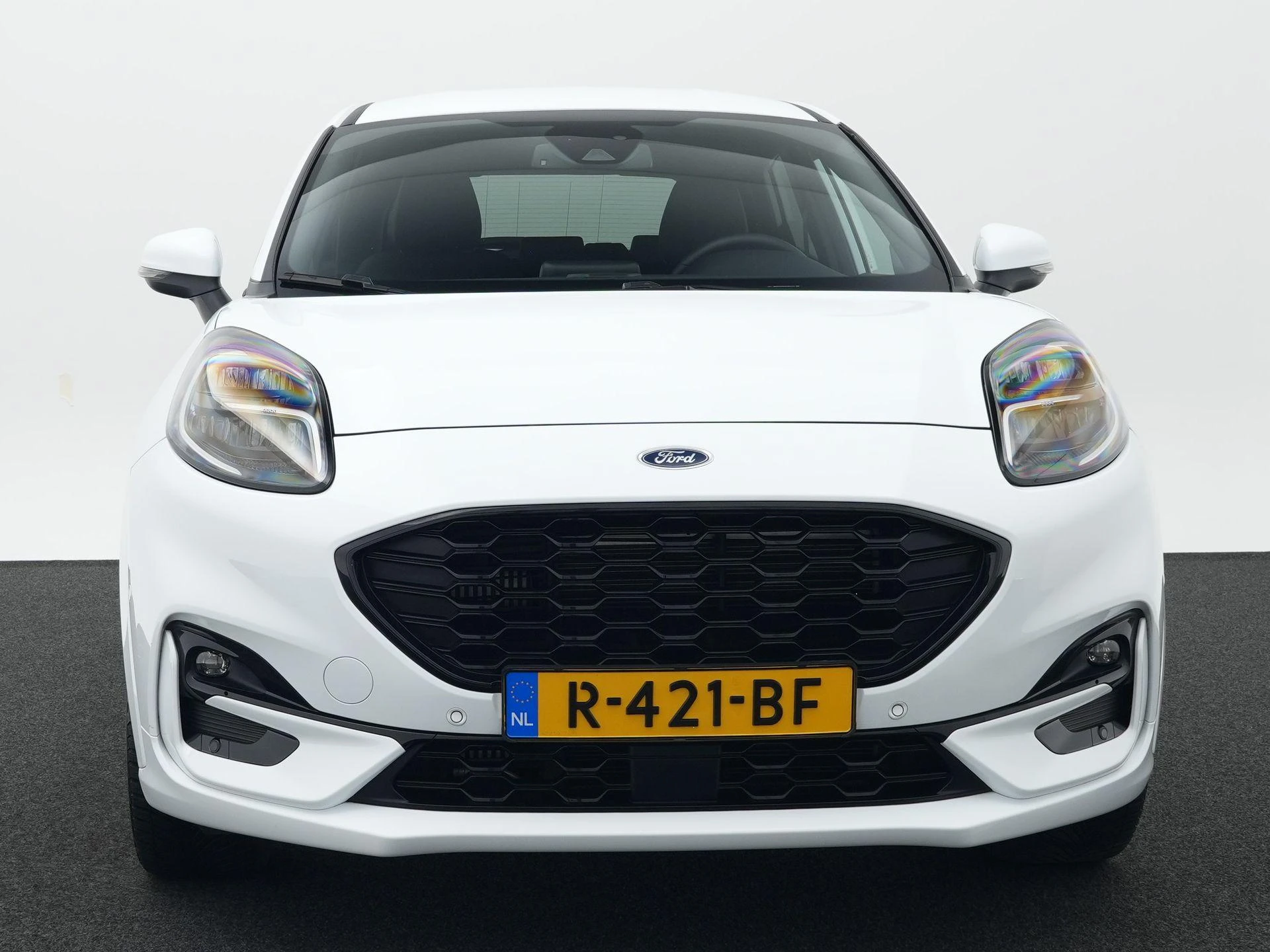 Ford Puma met kenteken R-421-BF – autofoto 4