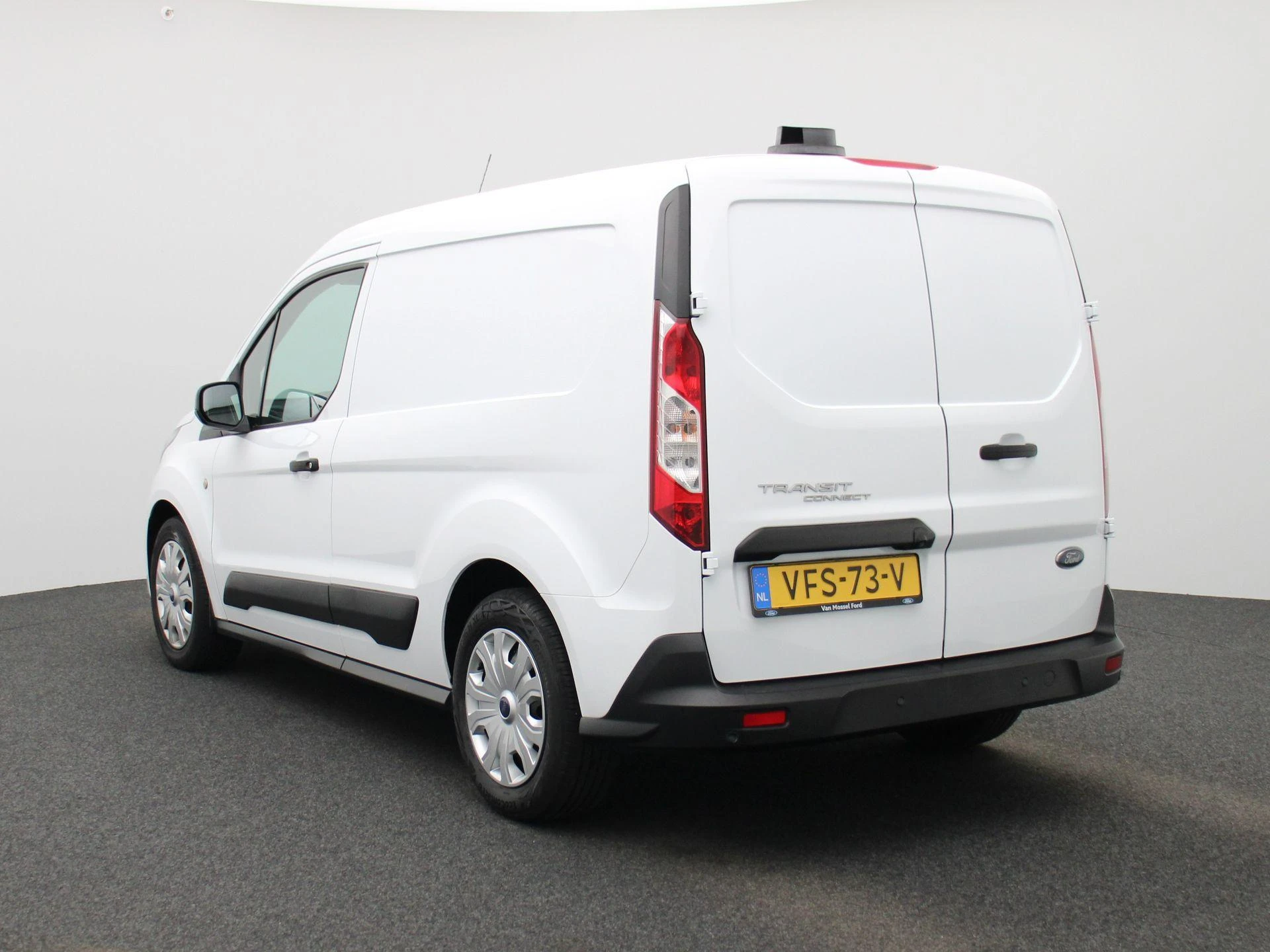 Ford TransitConnect met kenteken 42100 – autofoto 3