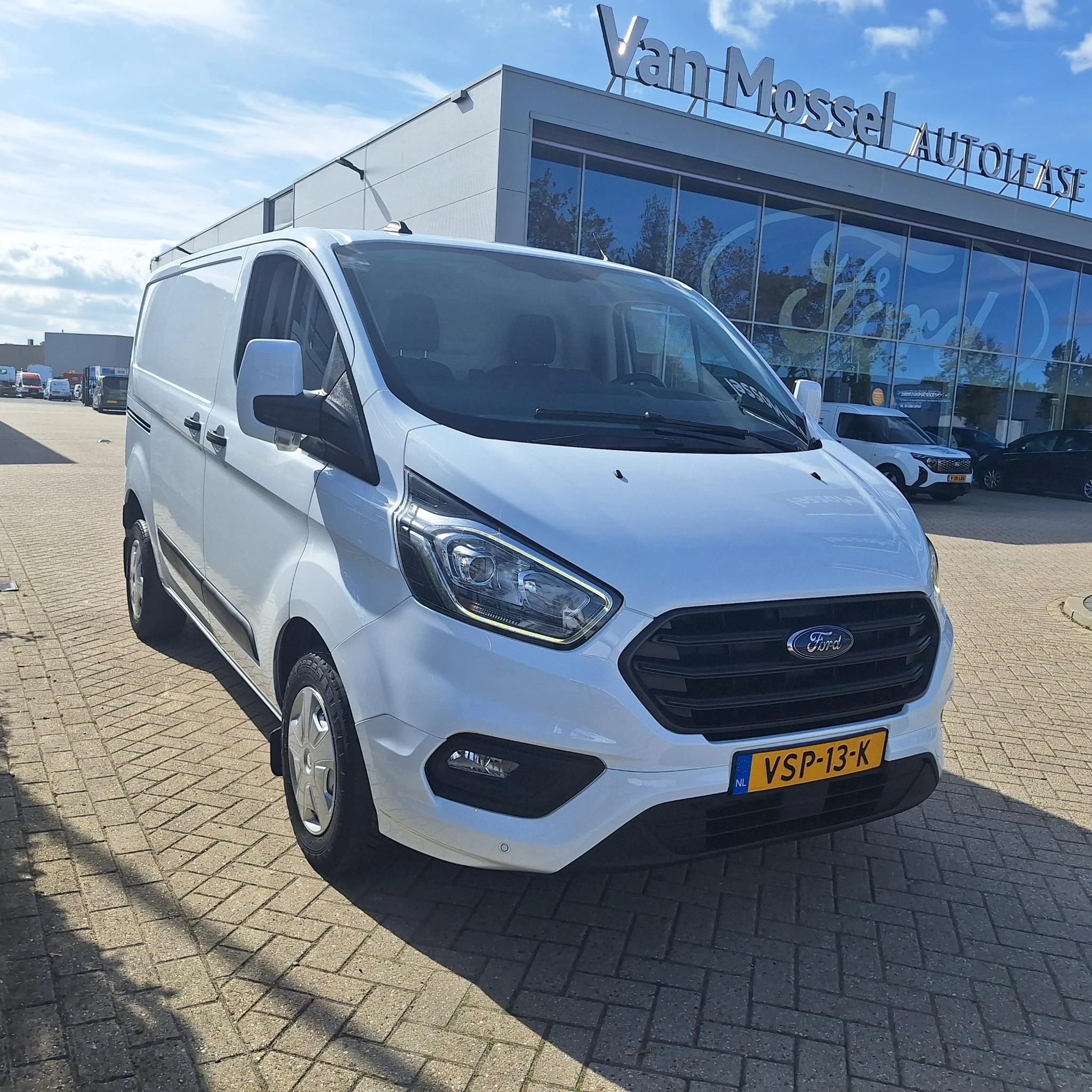Ford TransitCustom – autofoto 5