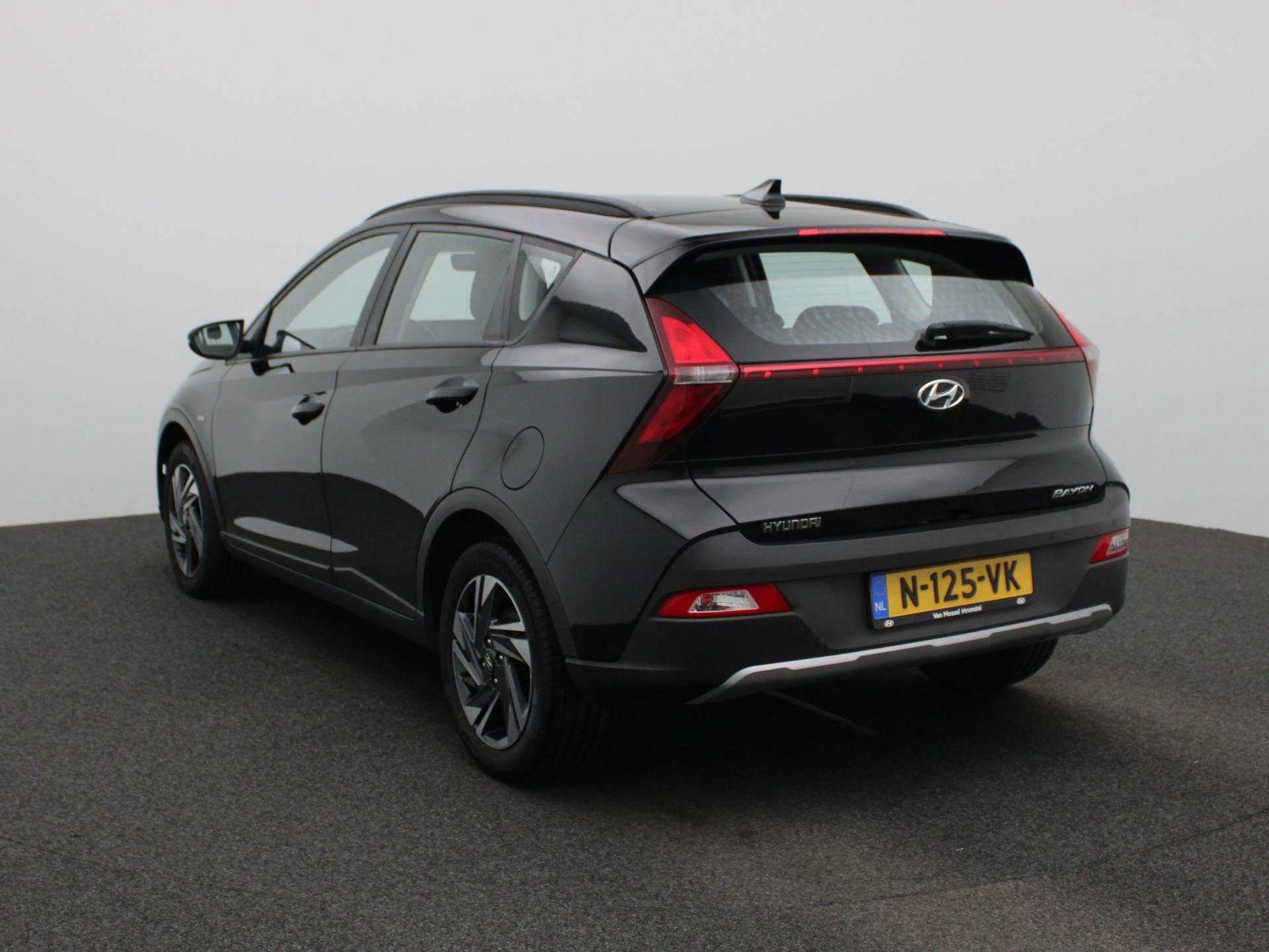 Hyundai Bayon met kenteken N-125-VK – autofoto 4