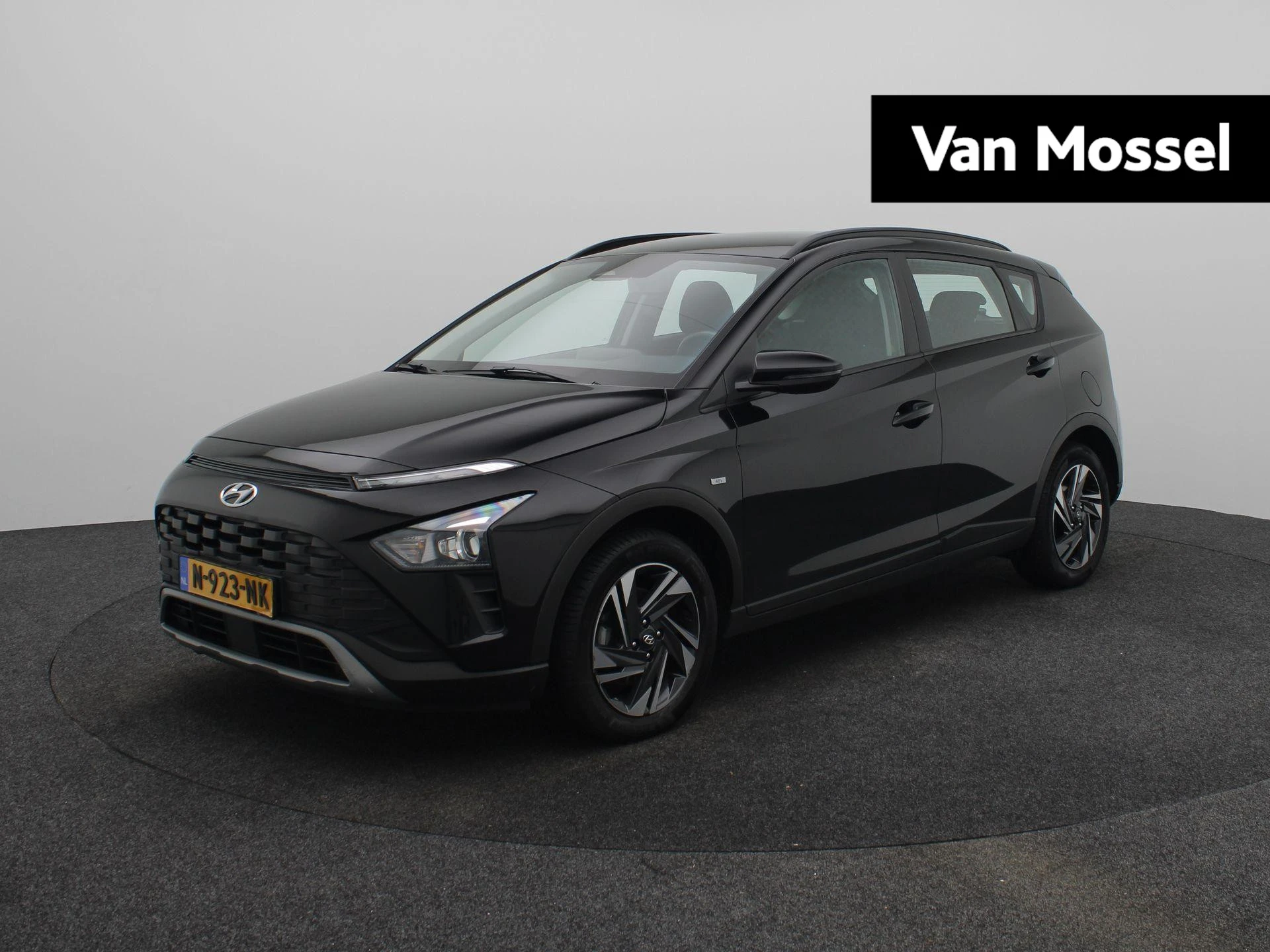 Hyundai Bayon met kenteken N-923-NK – autofoto 2