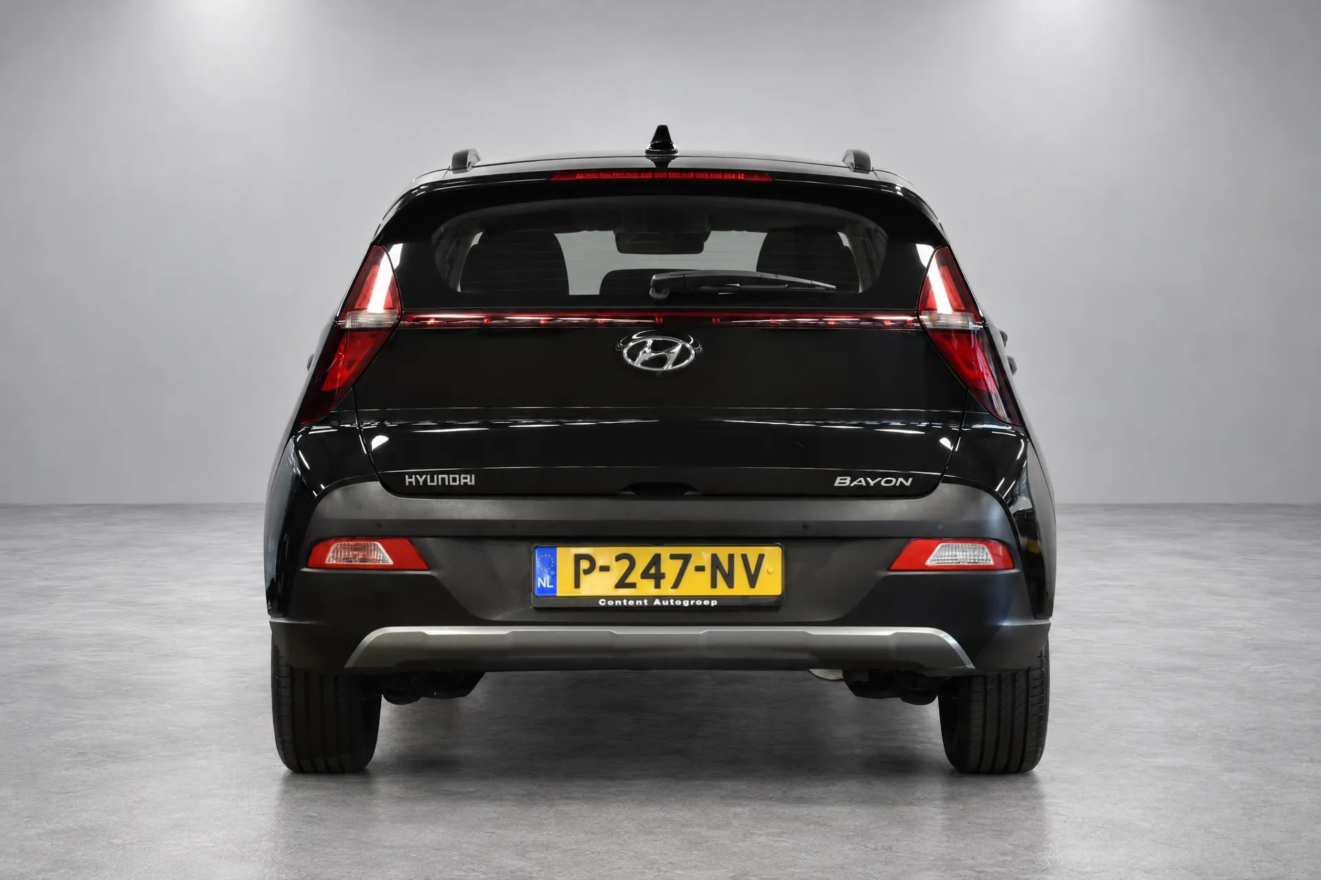 Hyundai Bayon met kenteken P-247-NV – autofoto 3