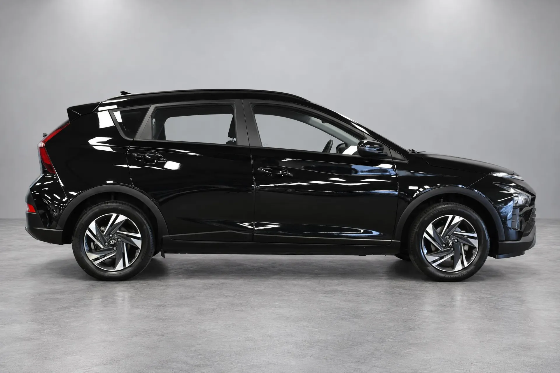Hyundai Bayon met kenteken P-247-NV – autofoto 5