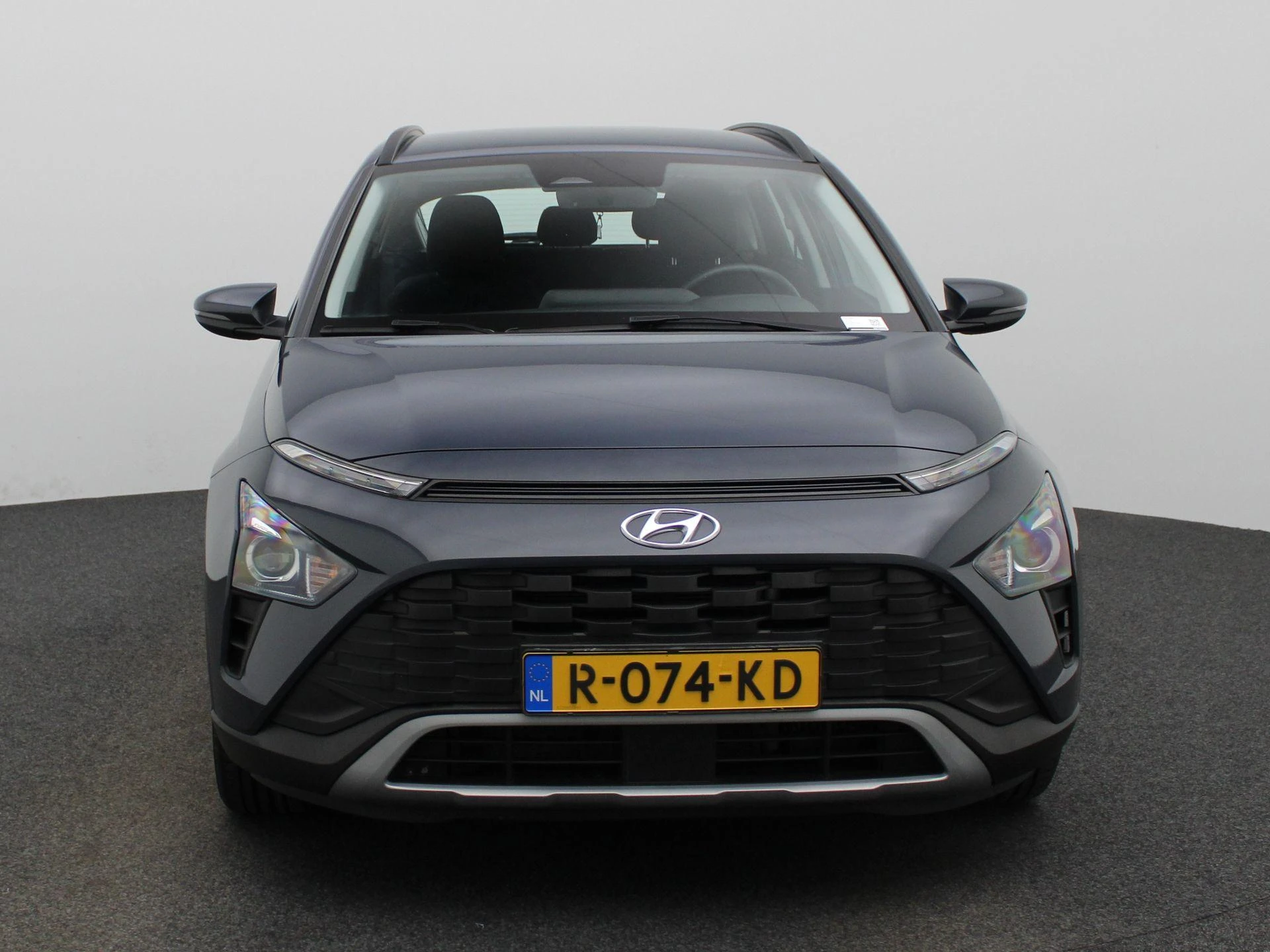 Hyundai Bayon met kenteken R-074-KD – autofoto 4