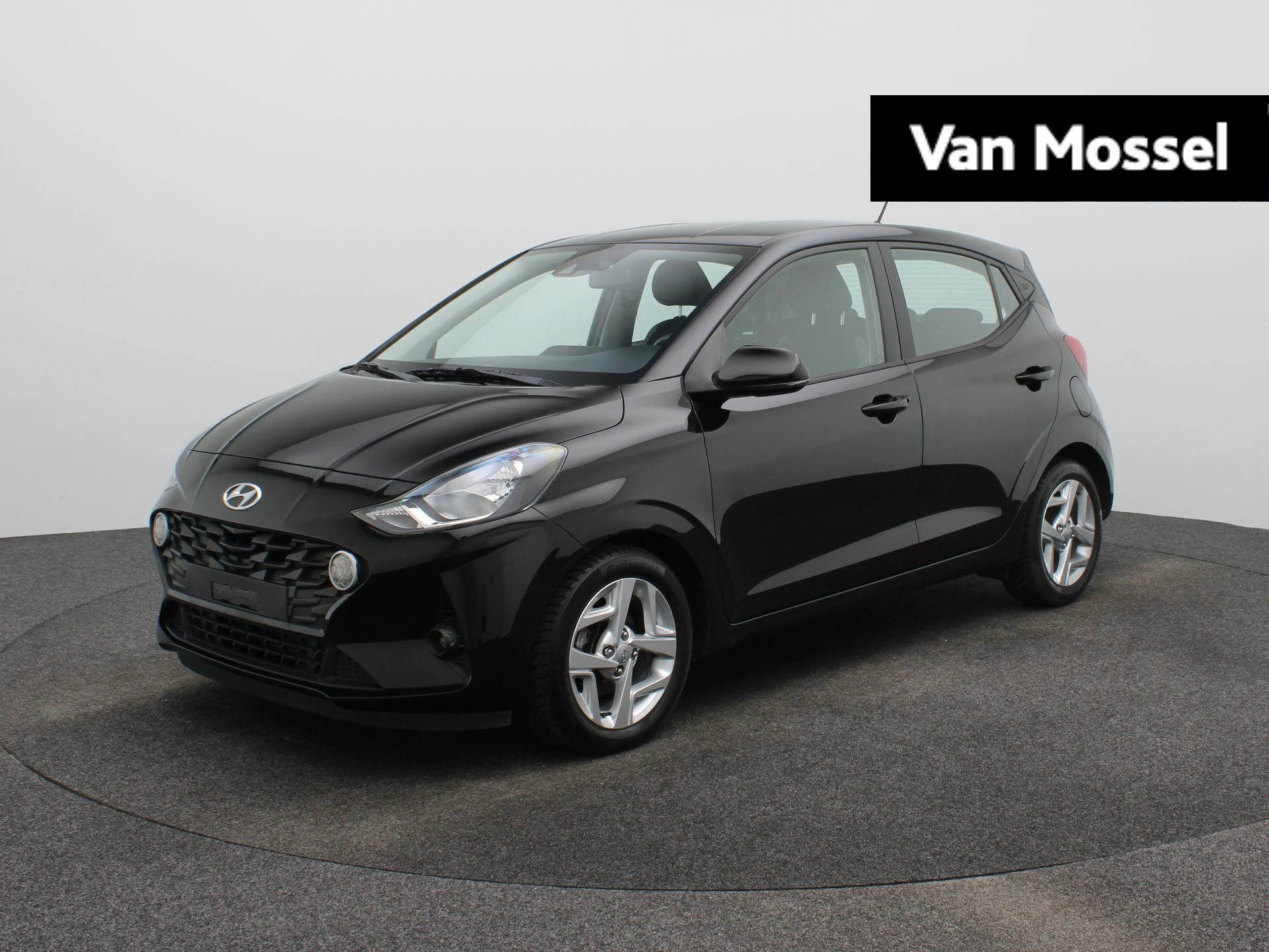 Hyundai i10 met kenteken KTN-50-P – autofoto 2