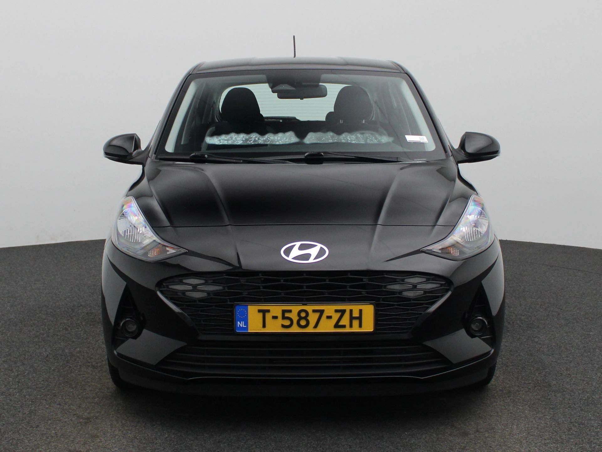 Hyundai i10 met kenteken T-587-ZH – autofoto 4