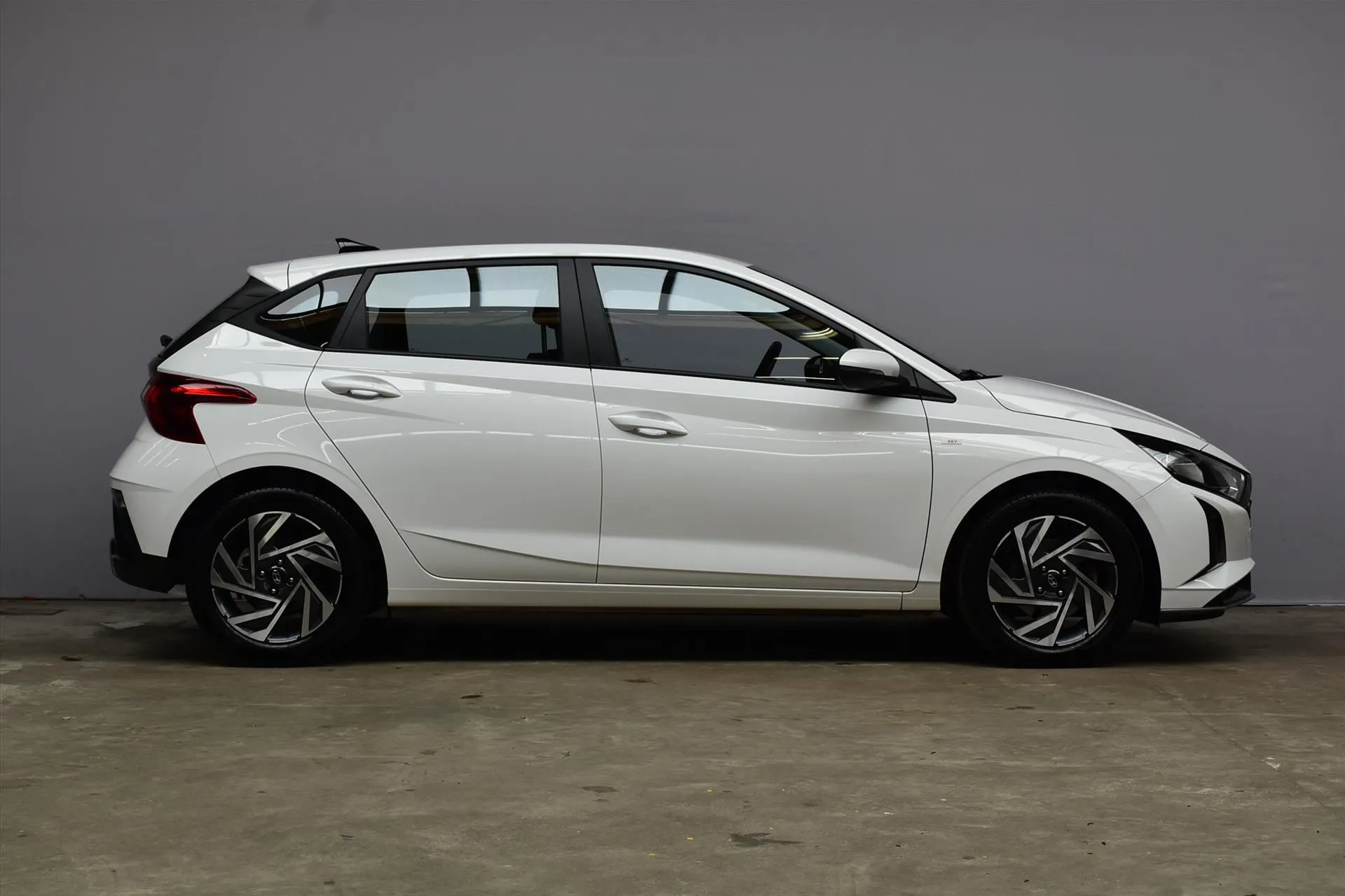 Hyundai i20 met kenteken HLT-30-P – autofoto 5