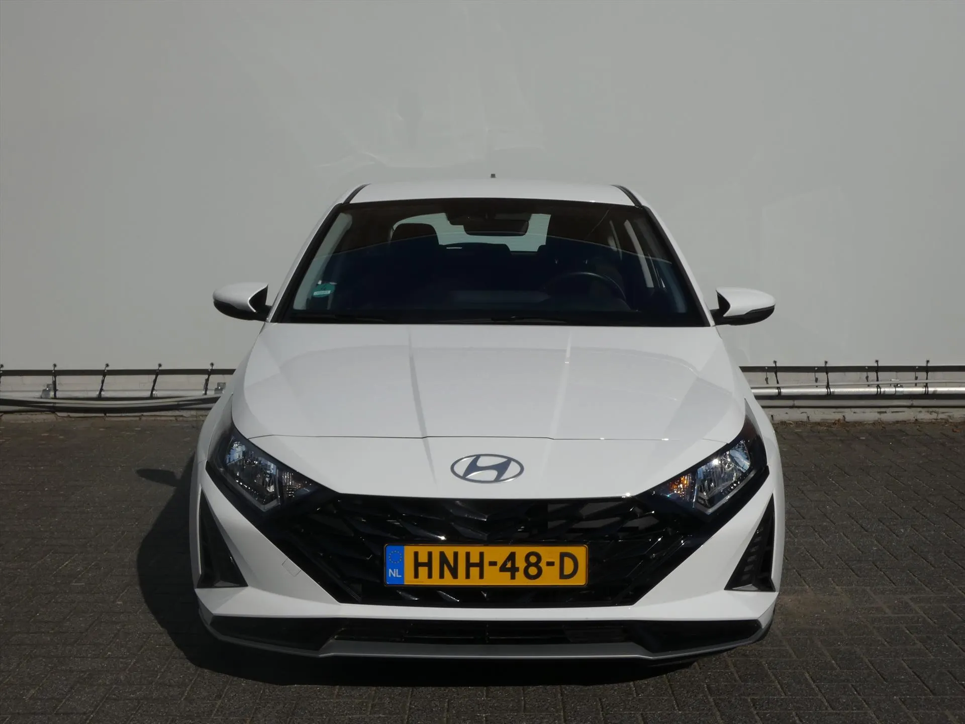 Hyundai i20 met kenteken HNH-48-D – autofoto 2
