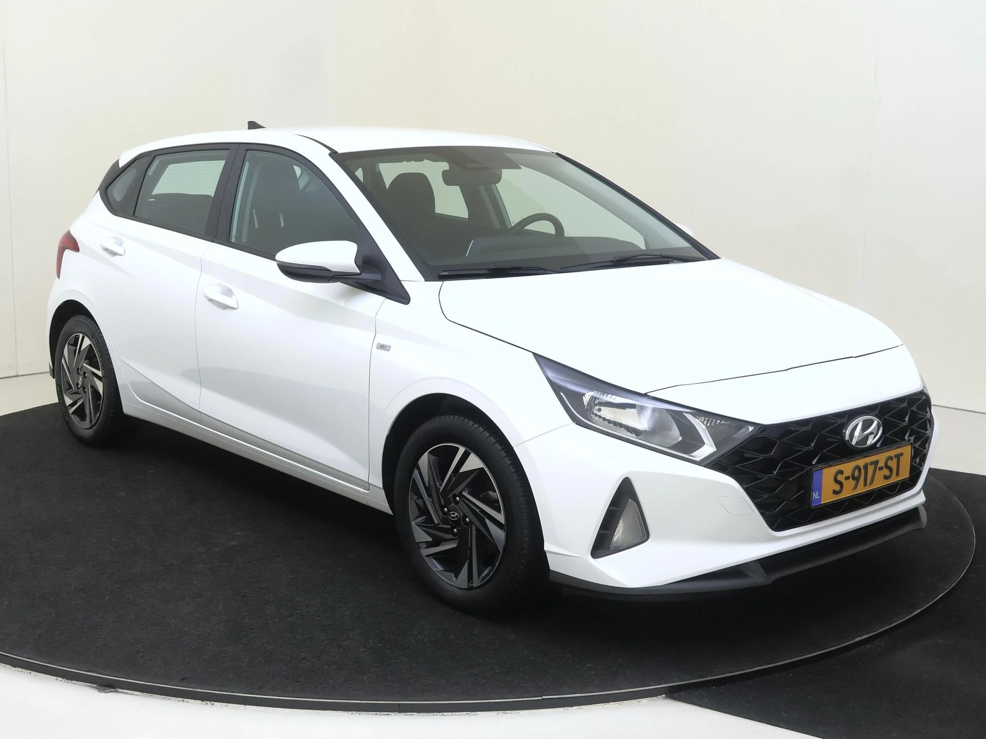 Hyundai i20 met kenteken S-917-ST – autofoto 3